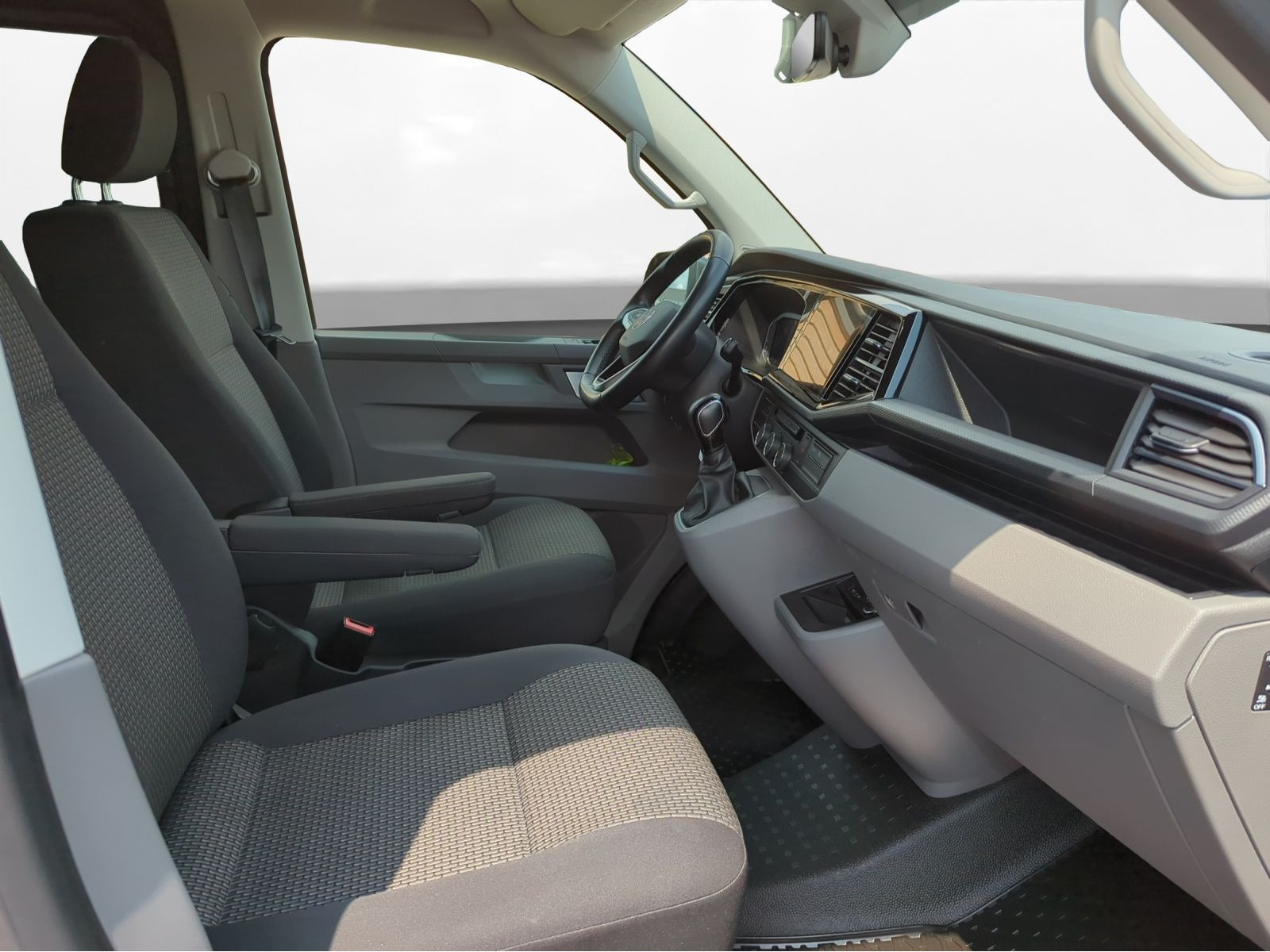 Volkswagen - T6.1 Kombi_10