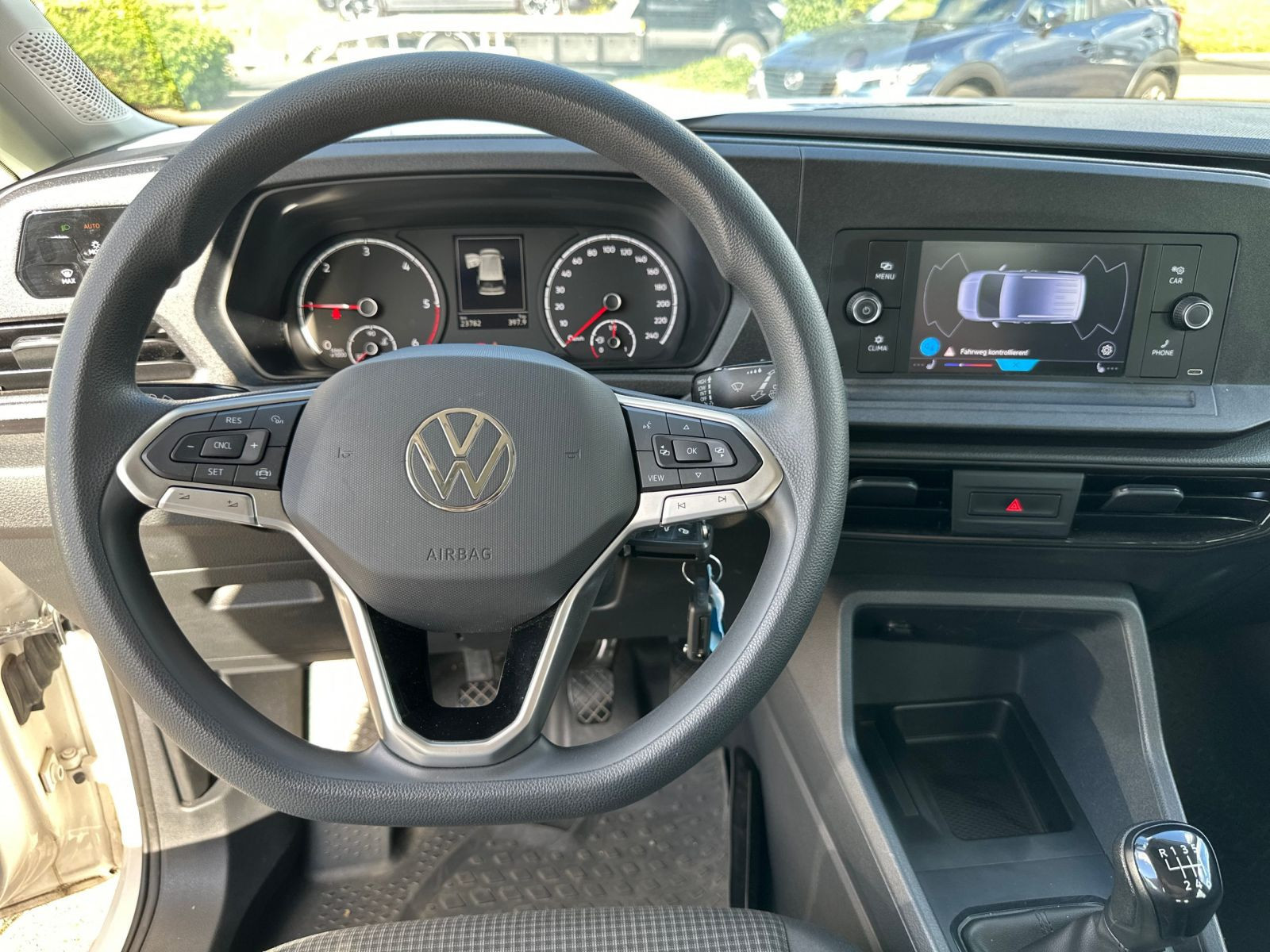 Volkswagen - Caddy_5