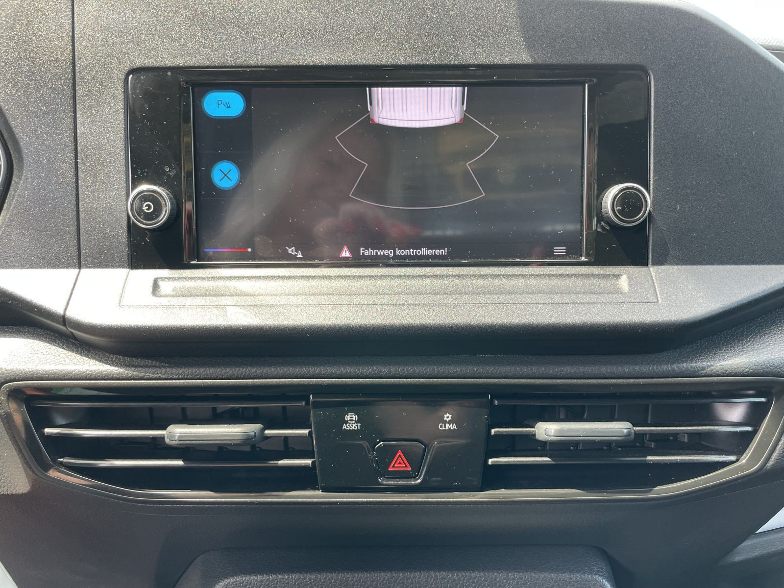 Volkswagen - Caddy Cargo_9