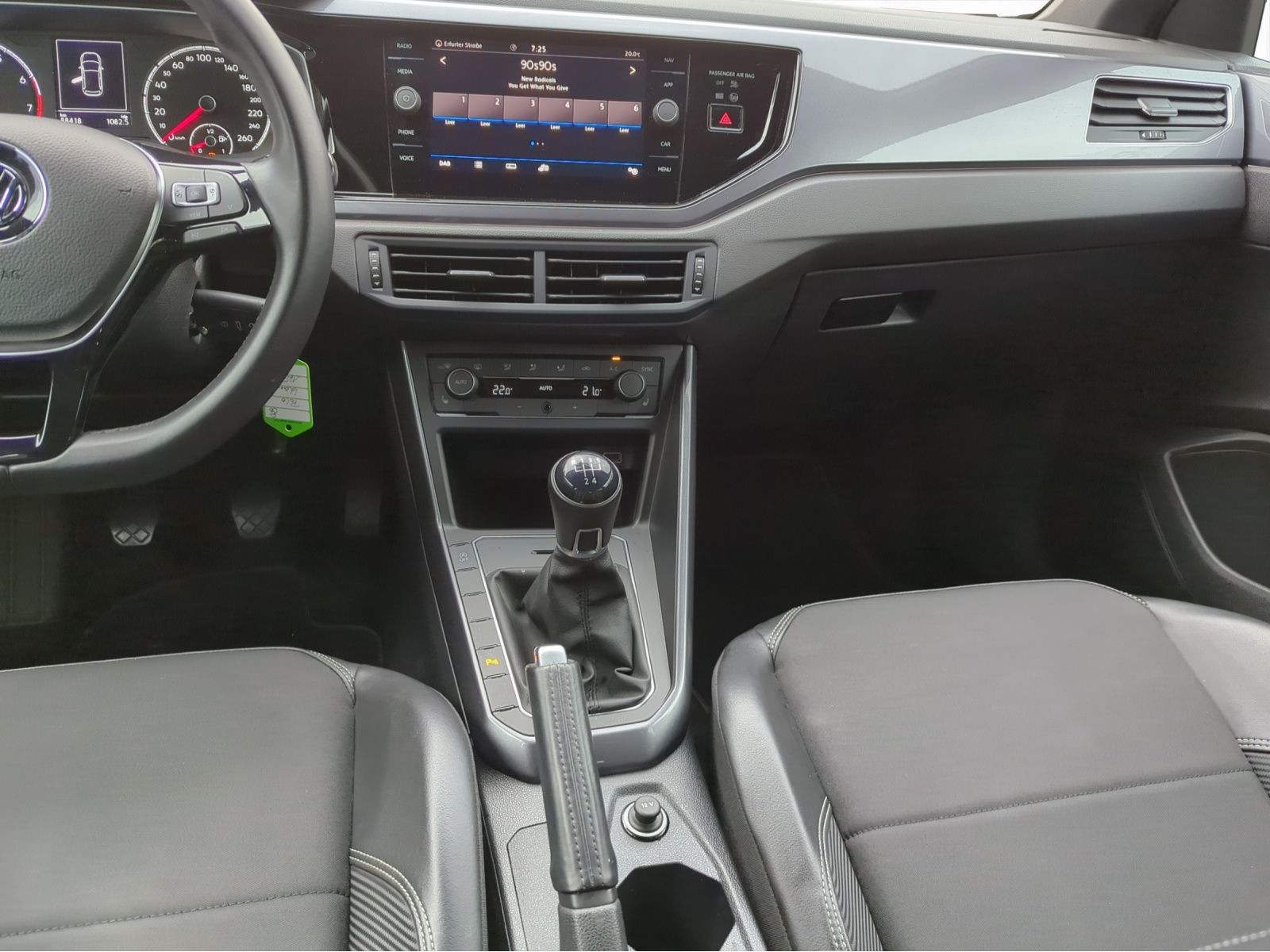 Volkswagen - Polo_5