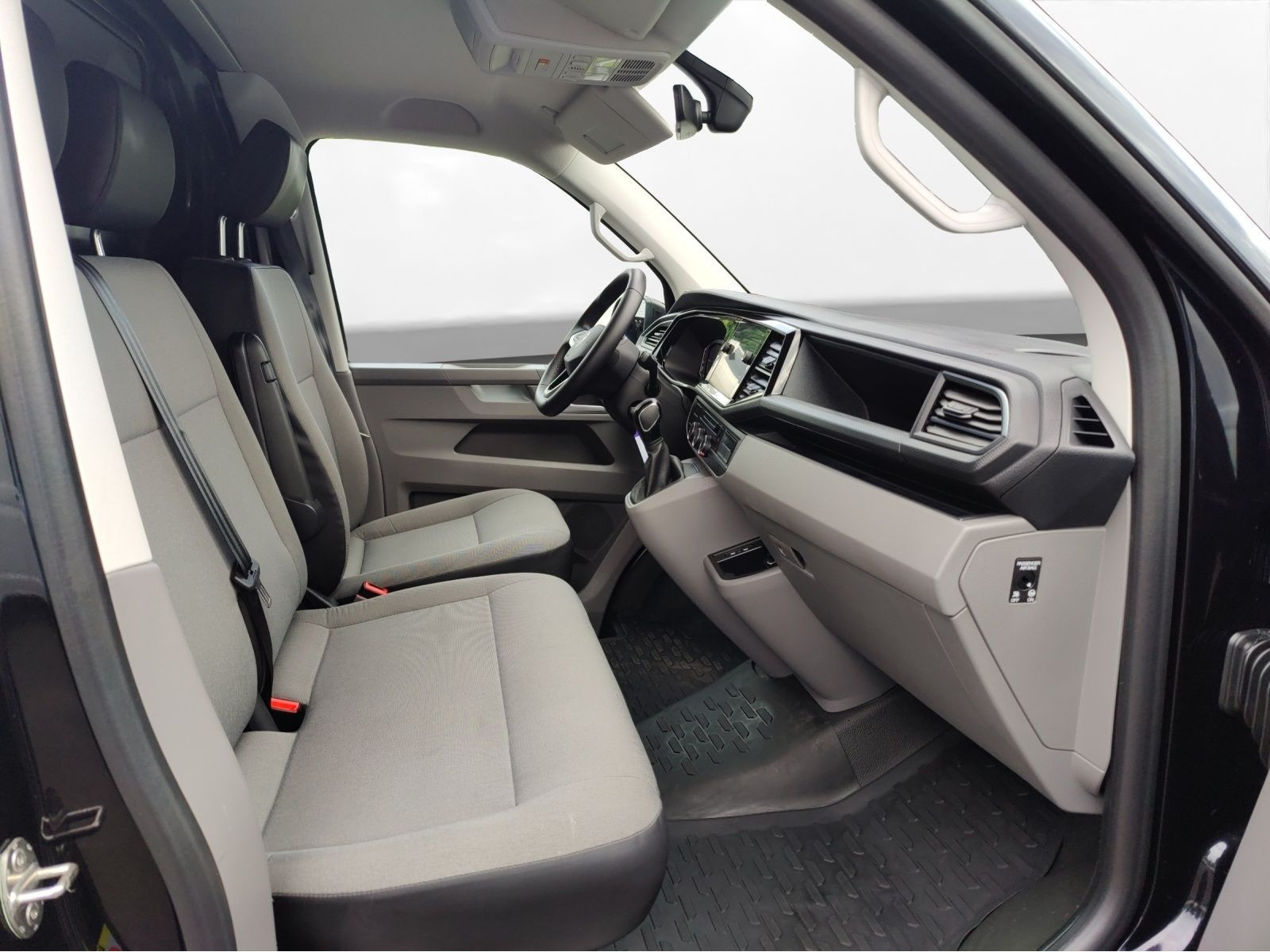 Volkswagen - T6.1 Transporter_12