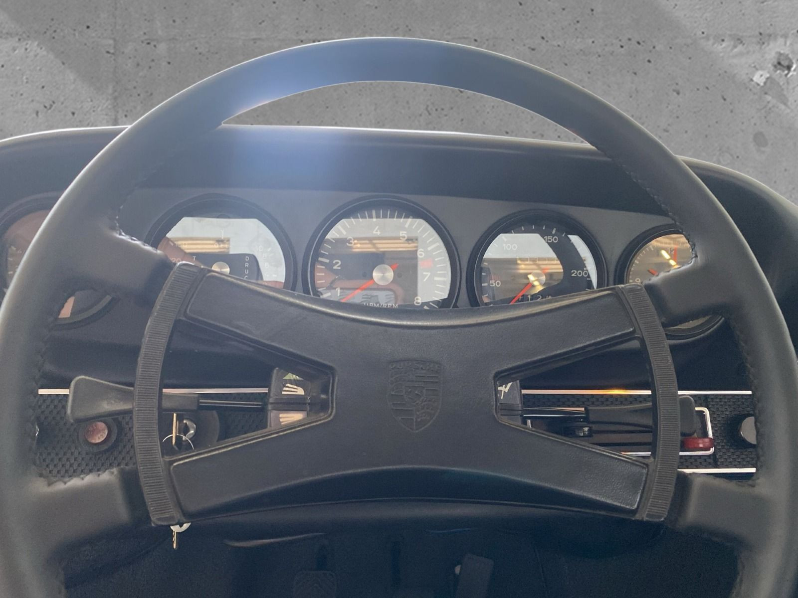 Porsche - 911_33
