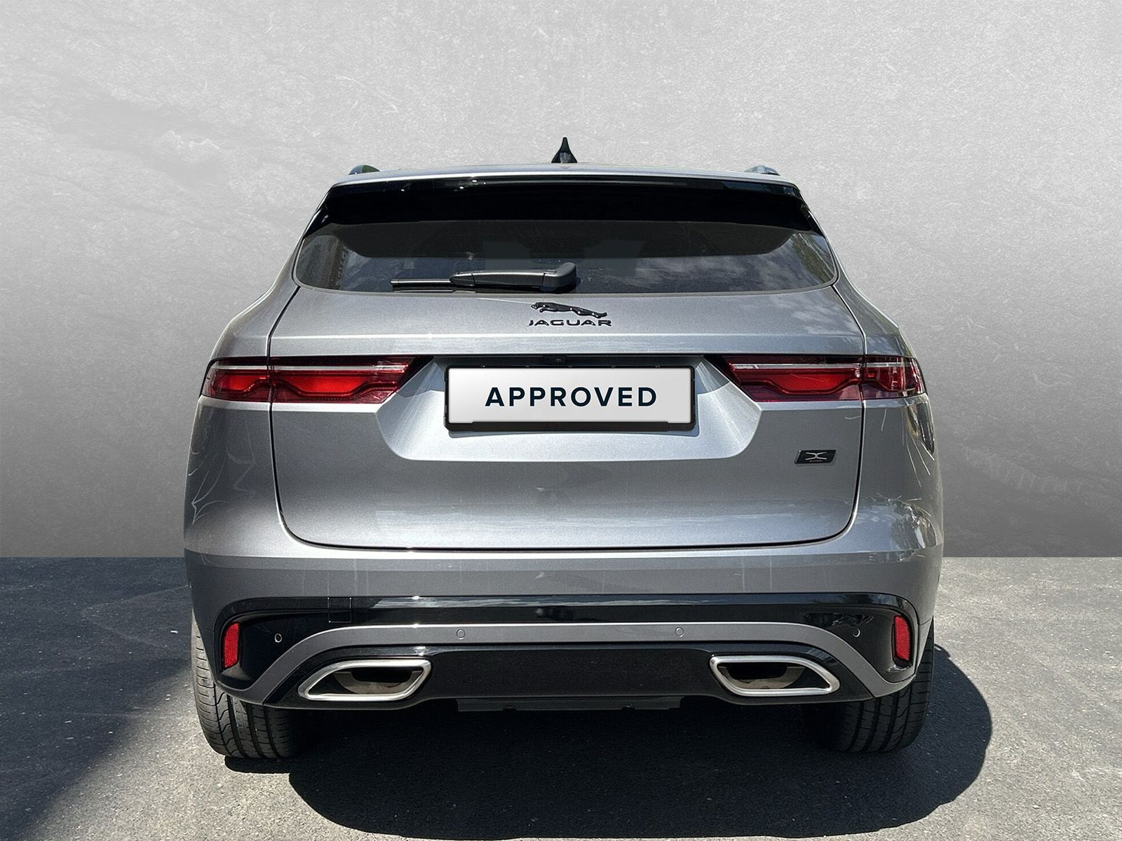Jaguar - F-Pace_7