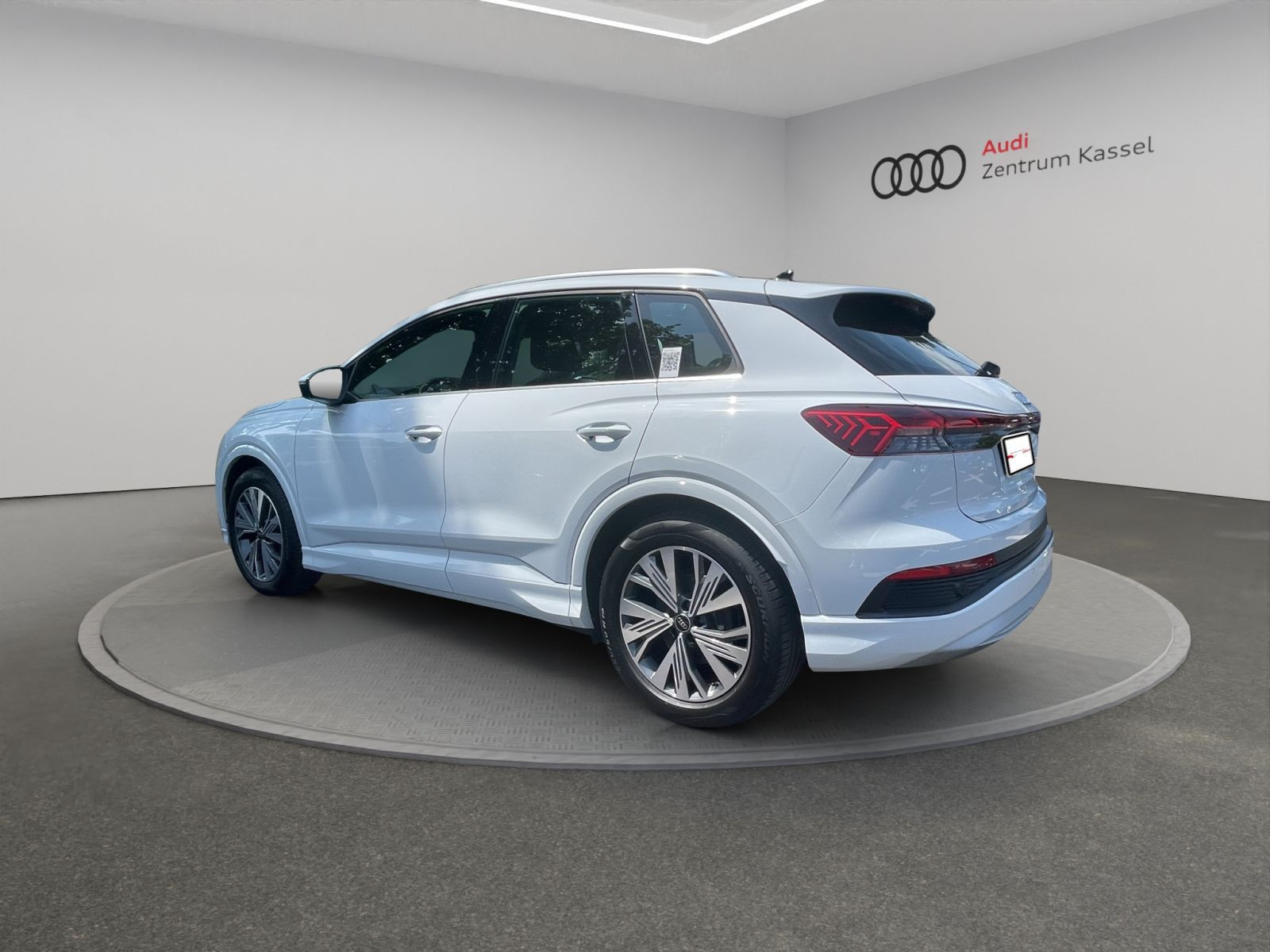 Audi - Q4_5