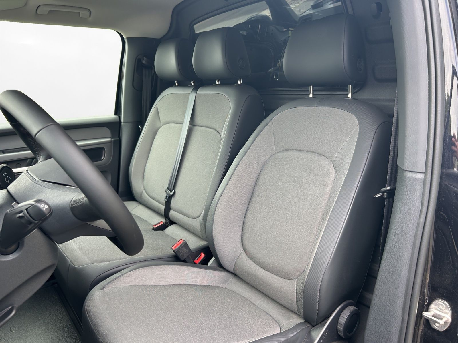 Volkswagen - ID. Buzz Cargo_5