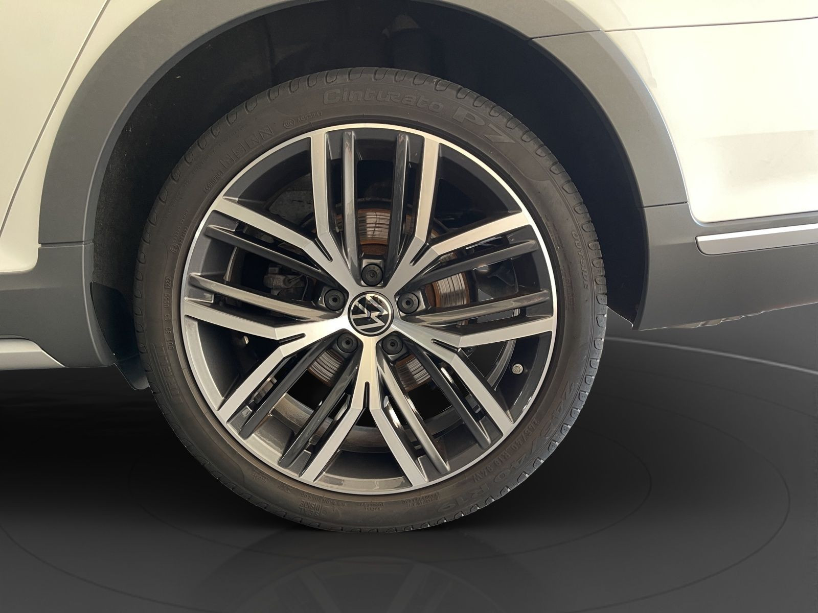 Volkswagen - Passat Alltrack_14