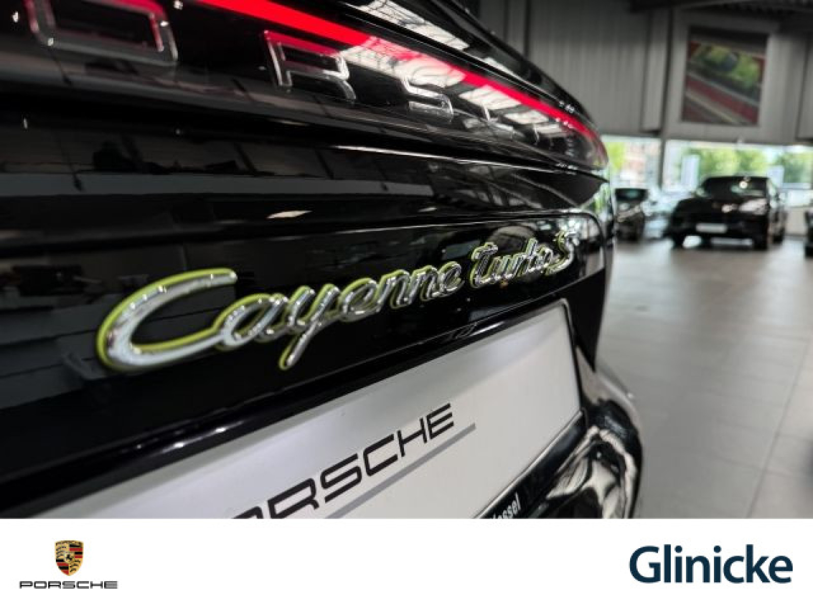 Porsche - Cayenne_25