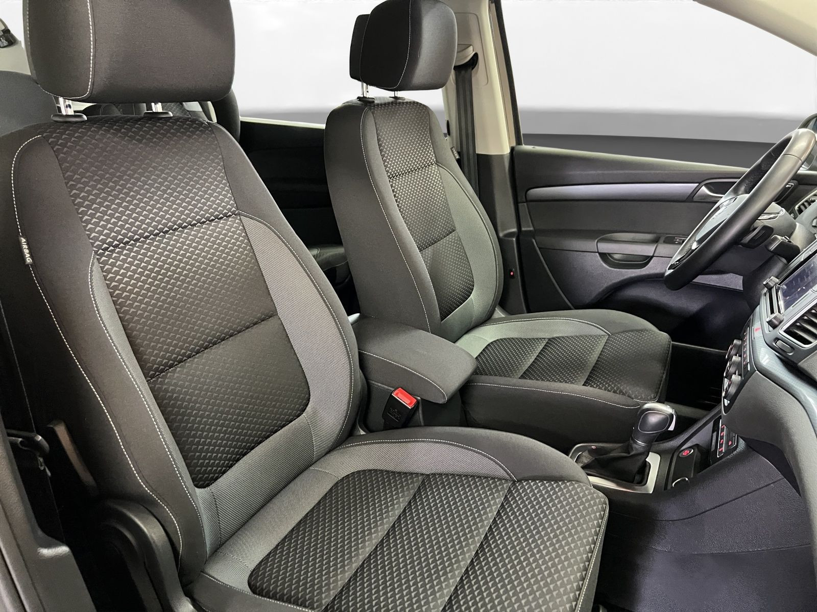 Volkswagen - Sharan_18