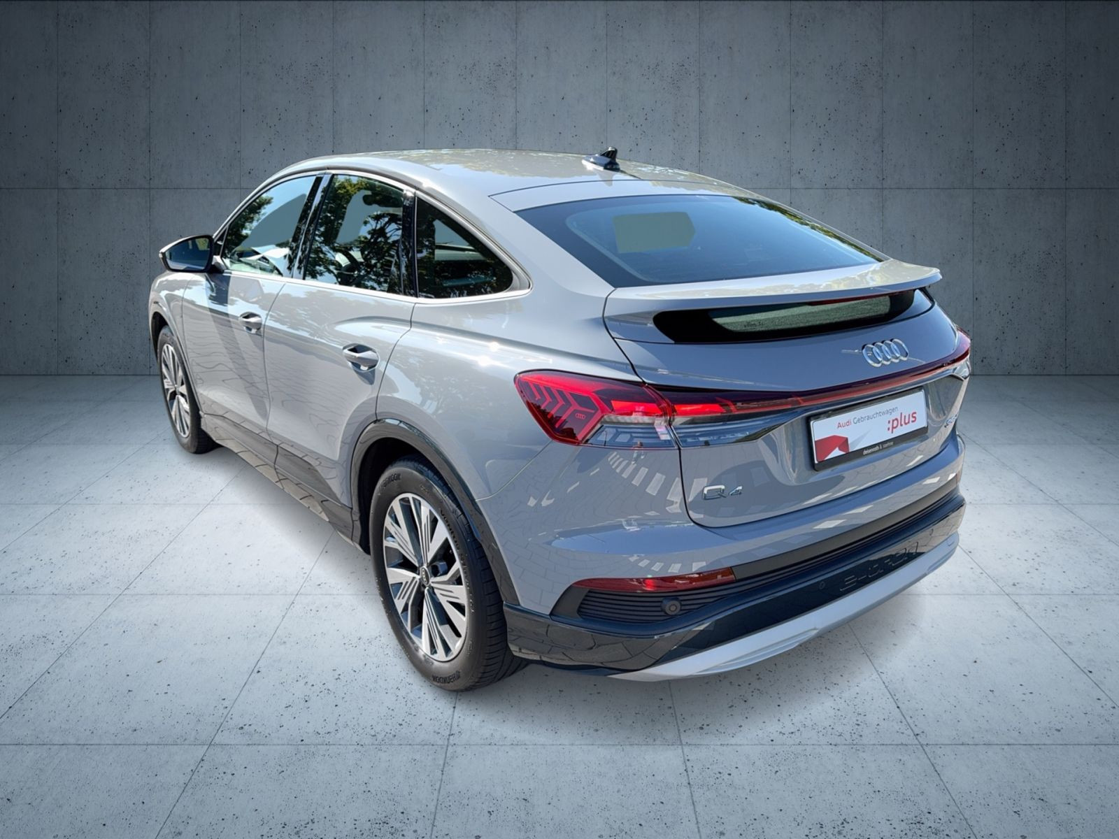 Audi - Q4 Sportback e-tron_5