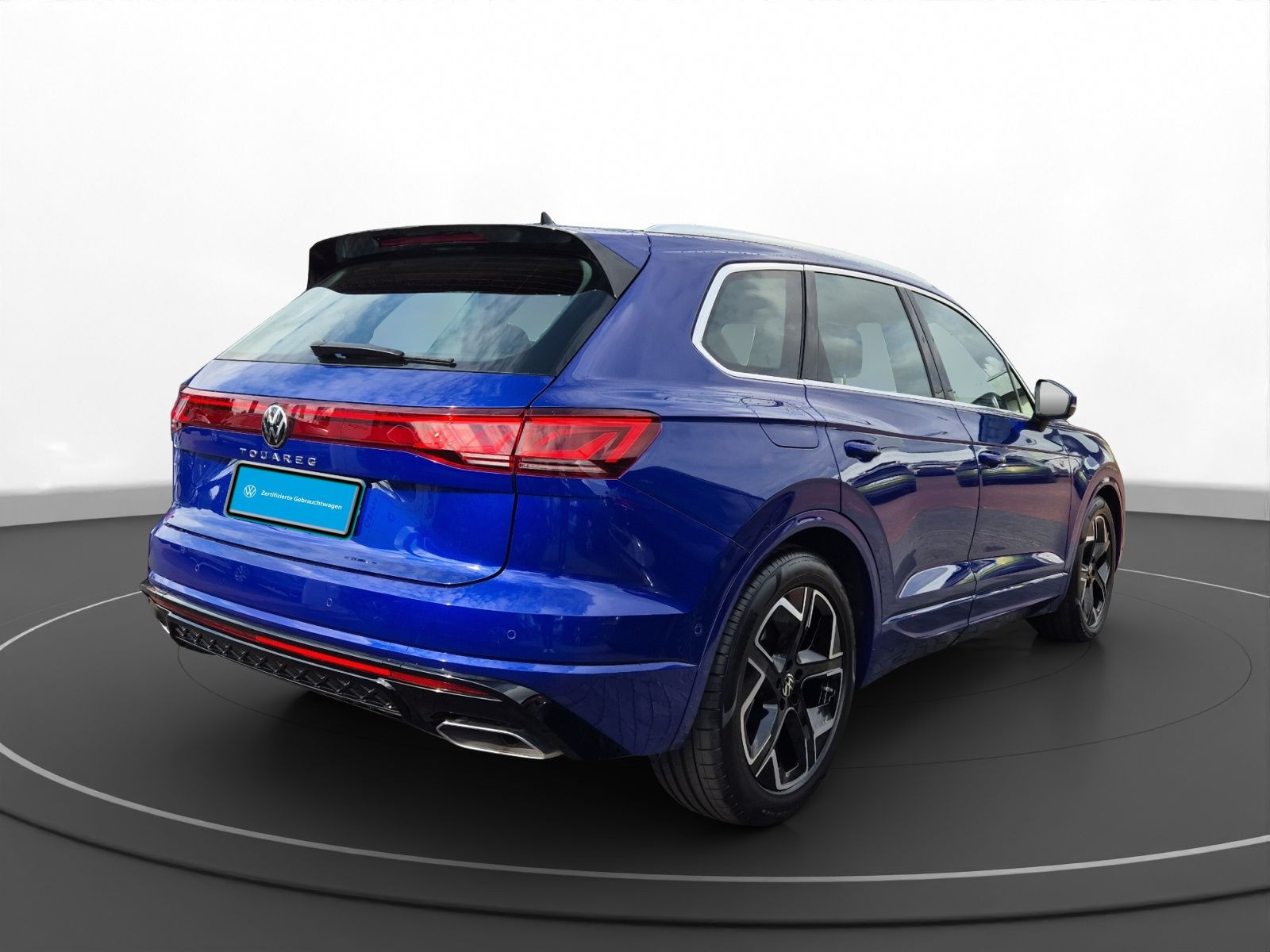 Volkswagen - Touareg_11
