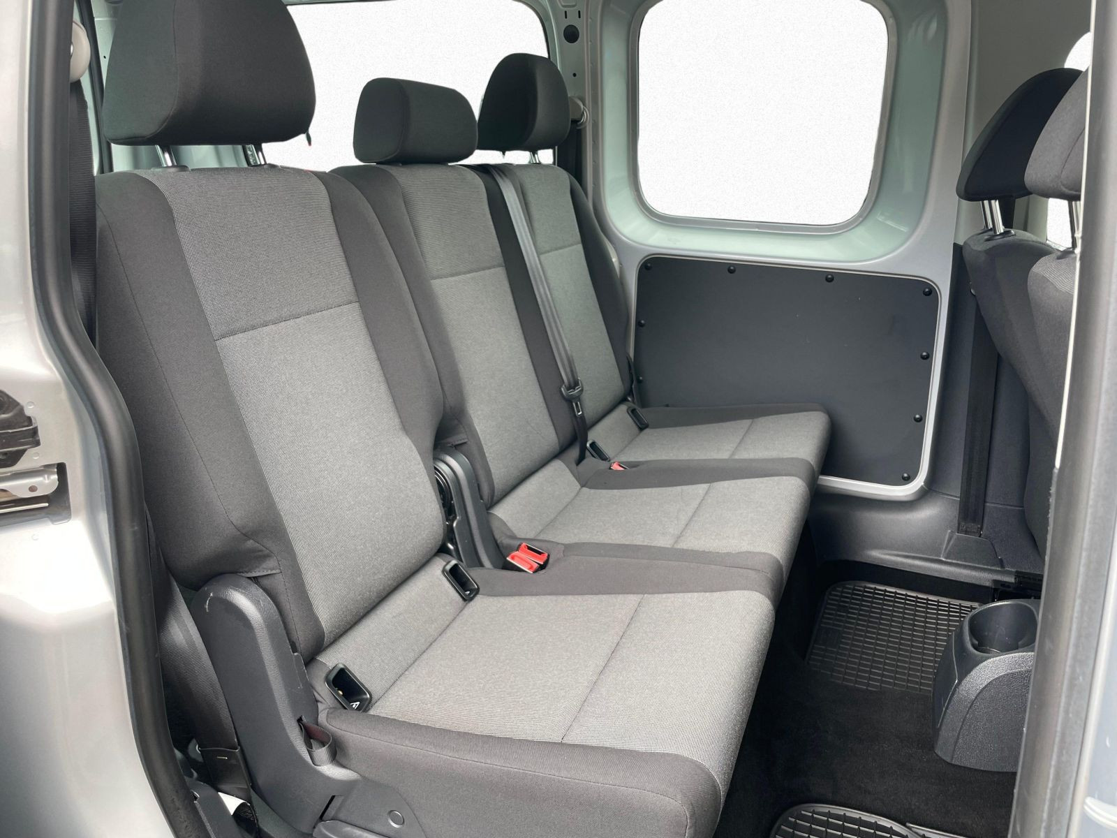 Volkswagen - Caddy Maxi_6