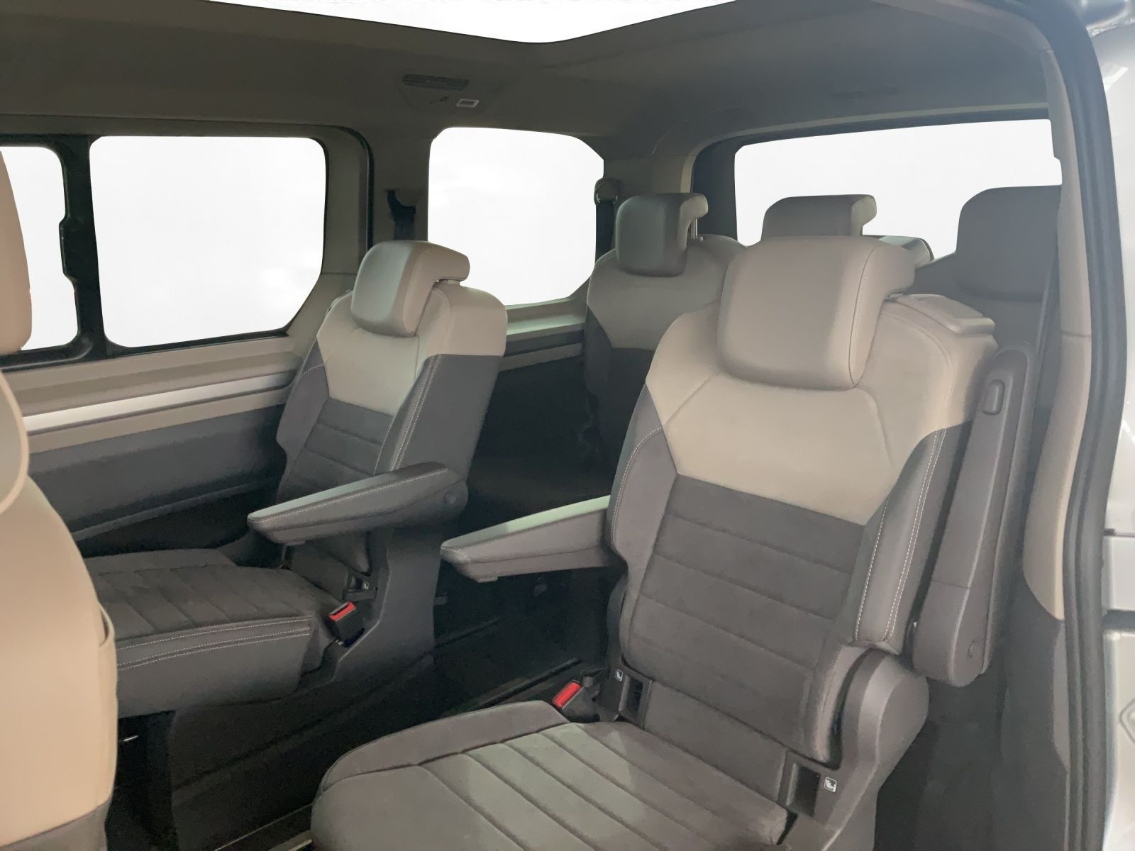 Volkswagen - Multivan_3