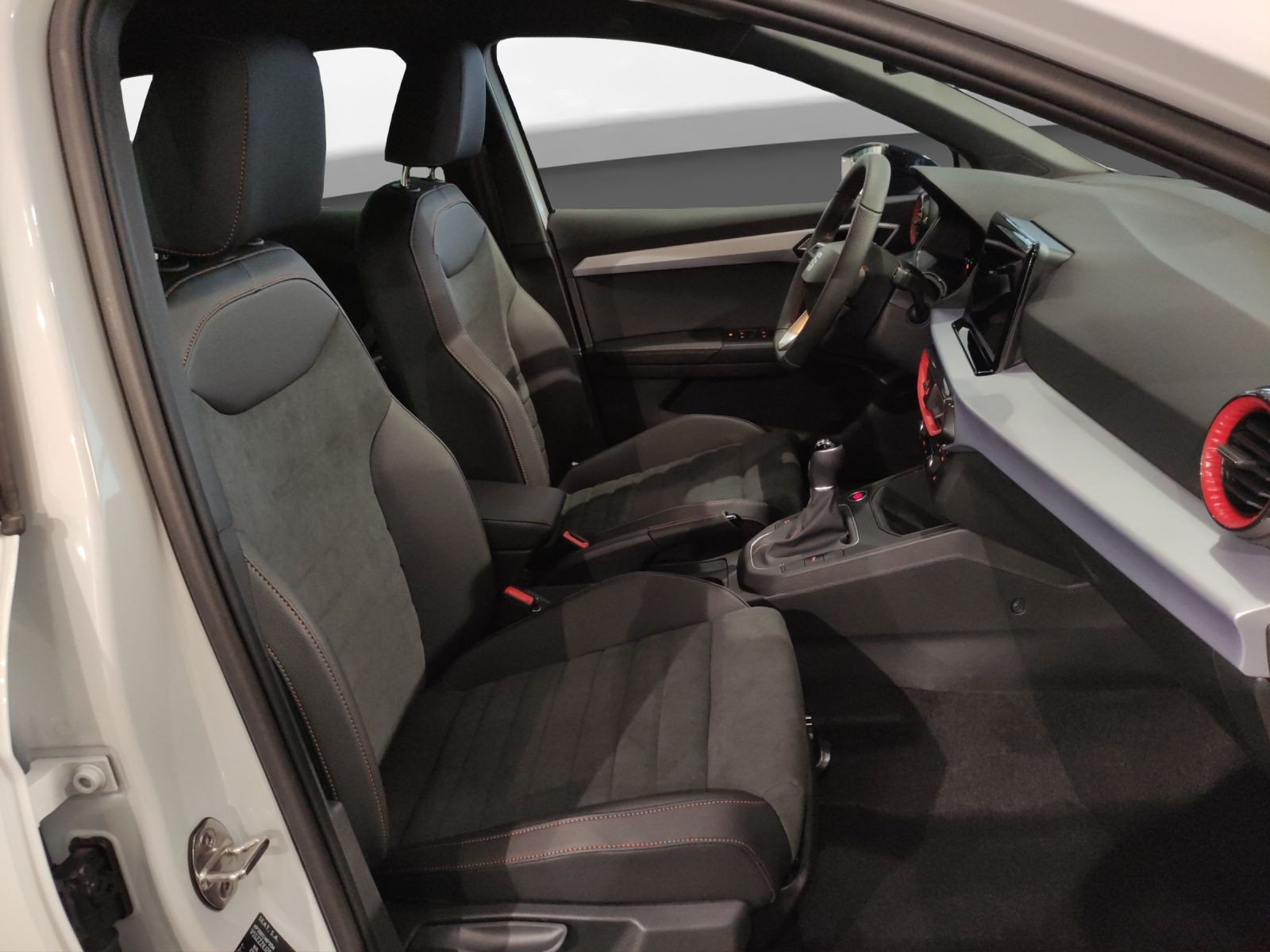 Seat - Ibiza_11