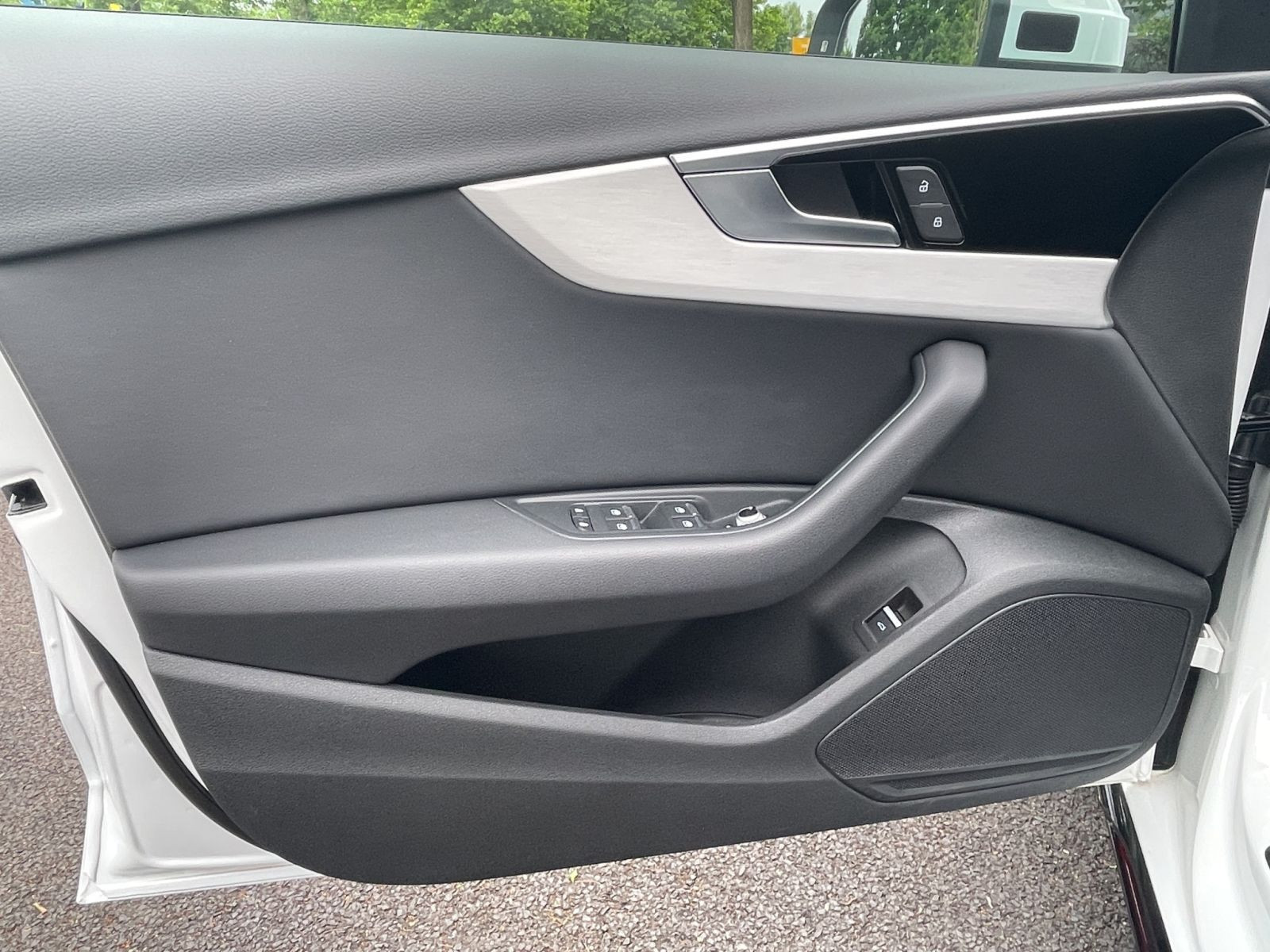 Audi - A4 Avant_16