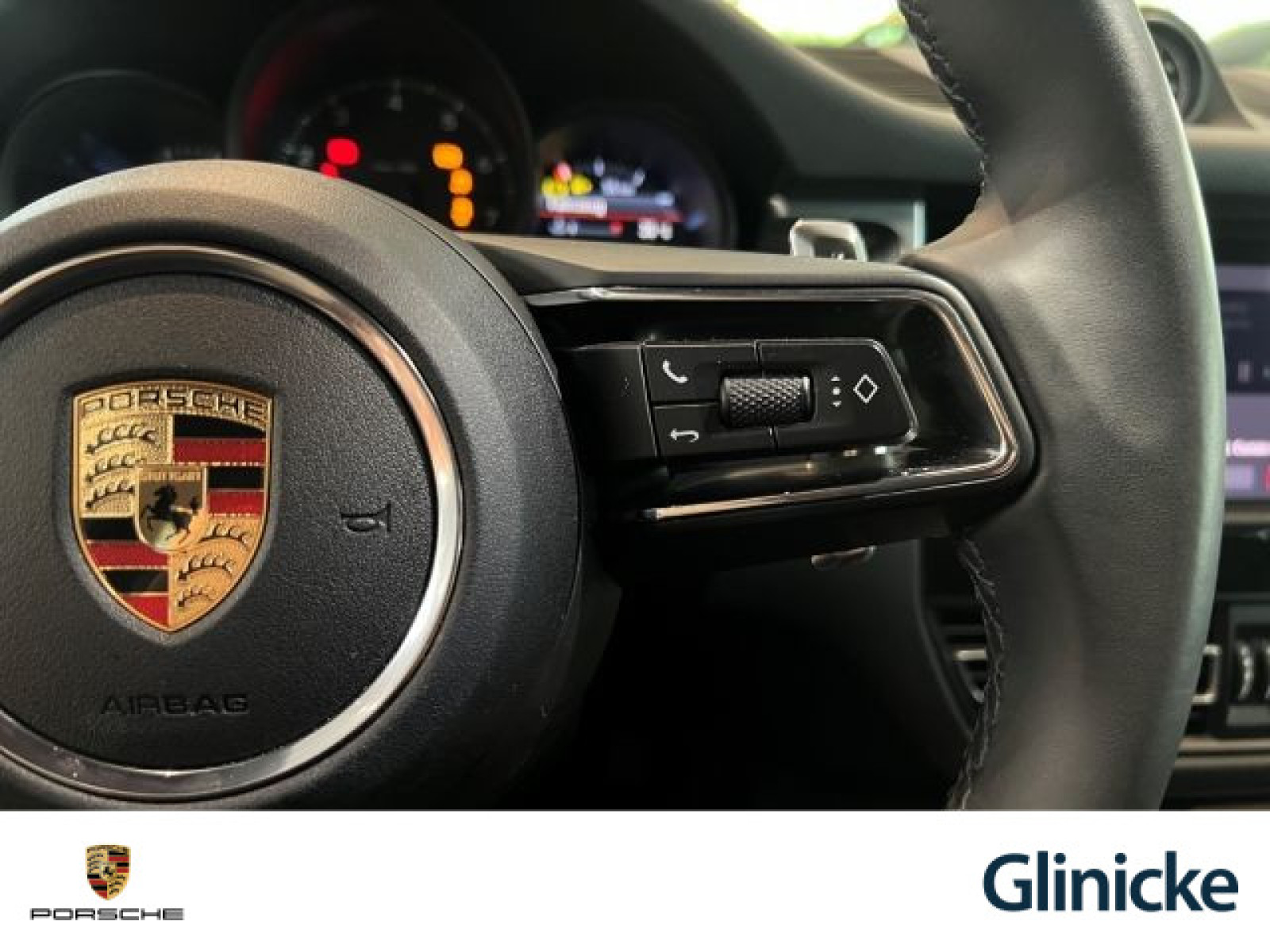 Porsche - Macan_22