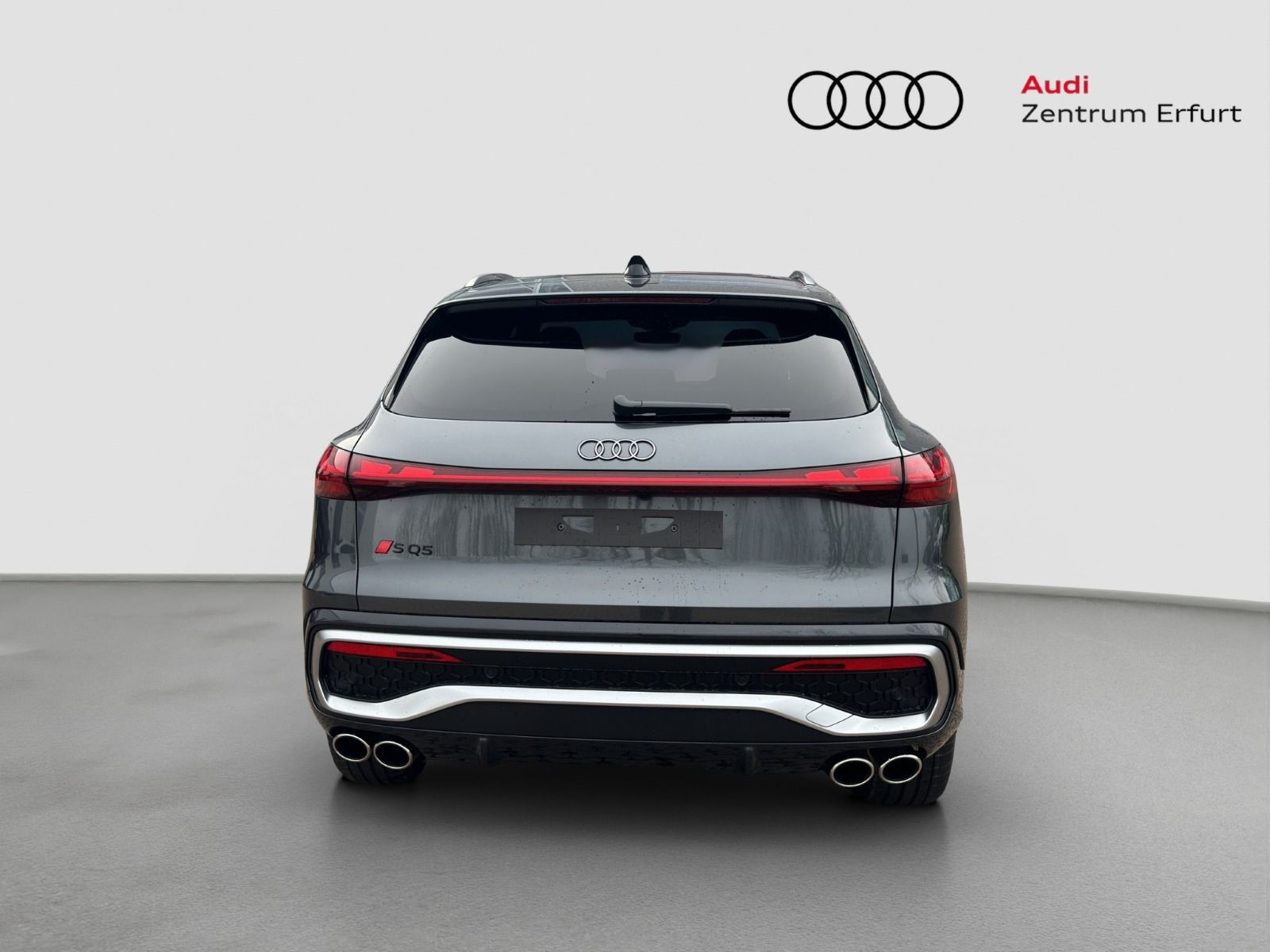 Audi - SQ5_5