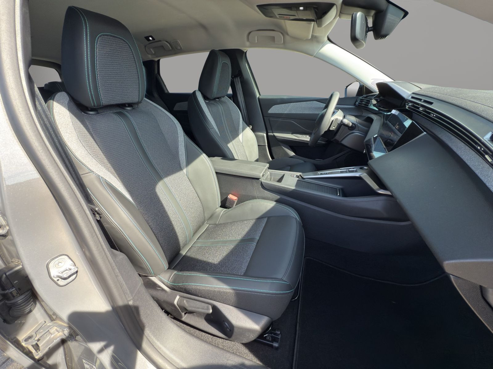 Peugeot - 308_16