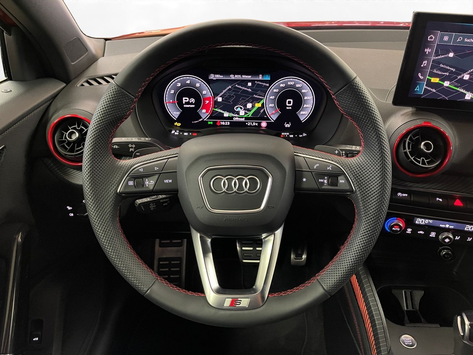 Audi - Q2_19