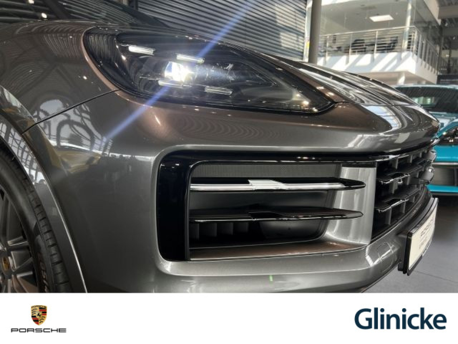 Porsche - Cayenne_33