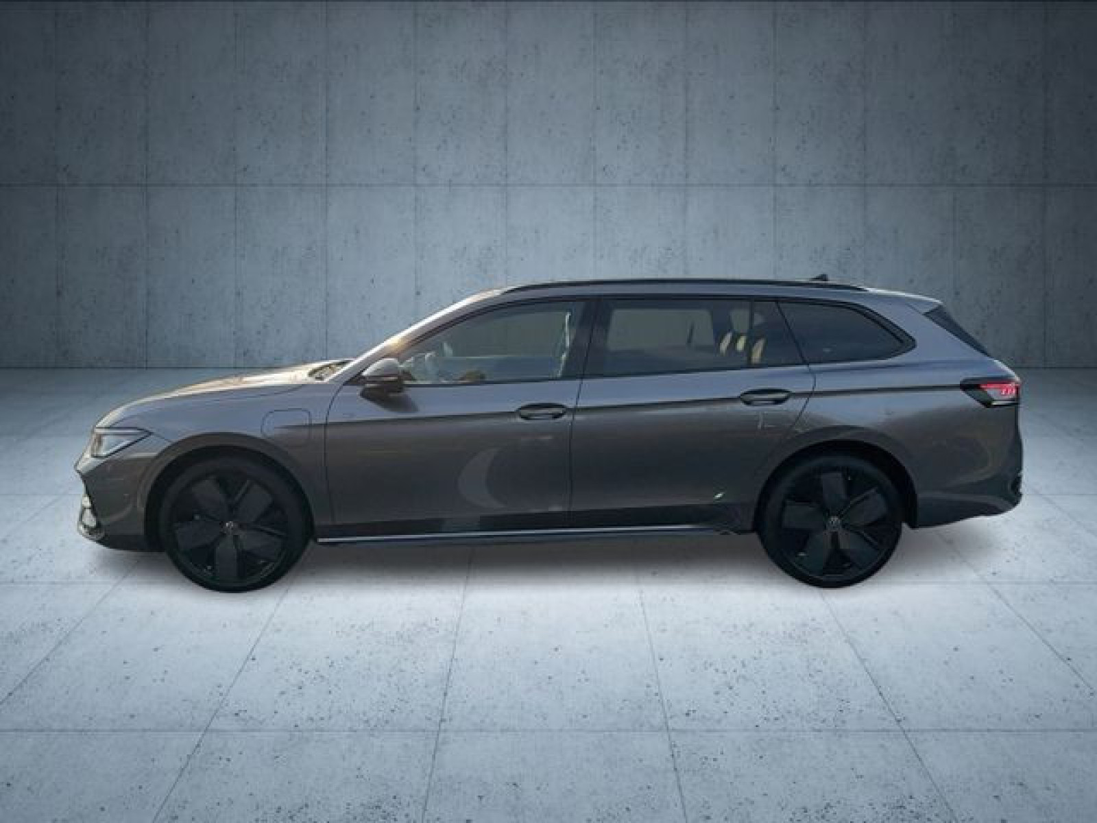 Volkswagen - Passat_5