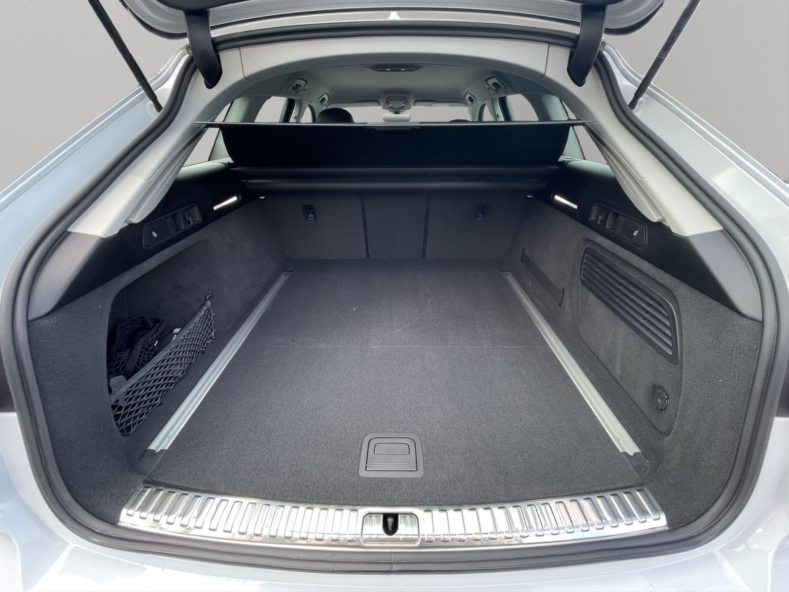 Audi - S6 Avant_20 Audi - S6 Avant_20