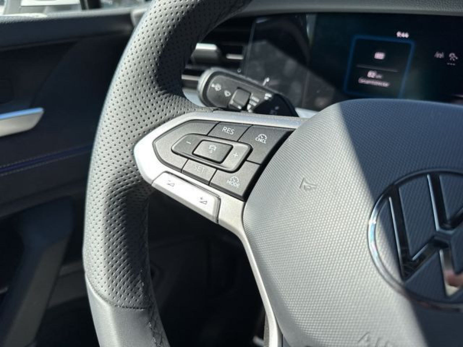 Volkswagen - Tayron_24