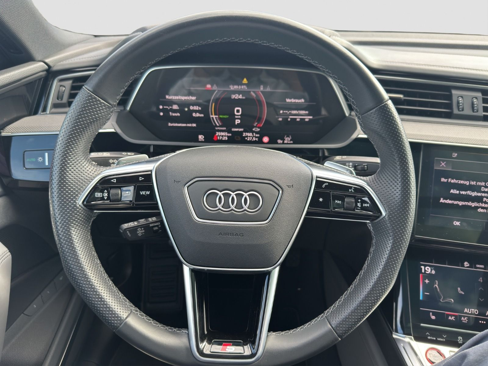 Audi - e-tron Sportback_9