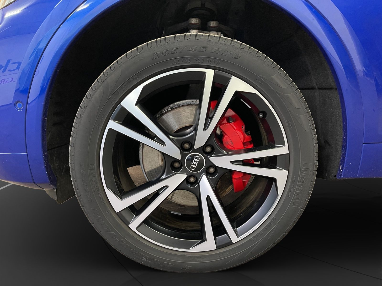 Audi - Q5_13 Audi - Q5_13