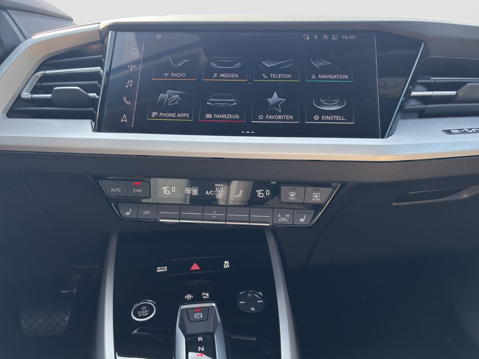 Audi - Q4 Sportback e-tron_15