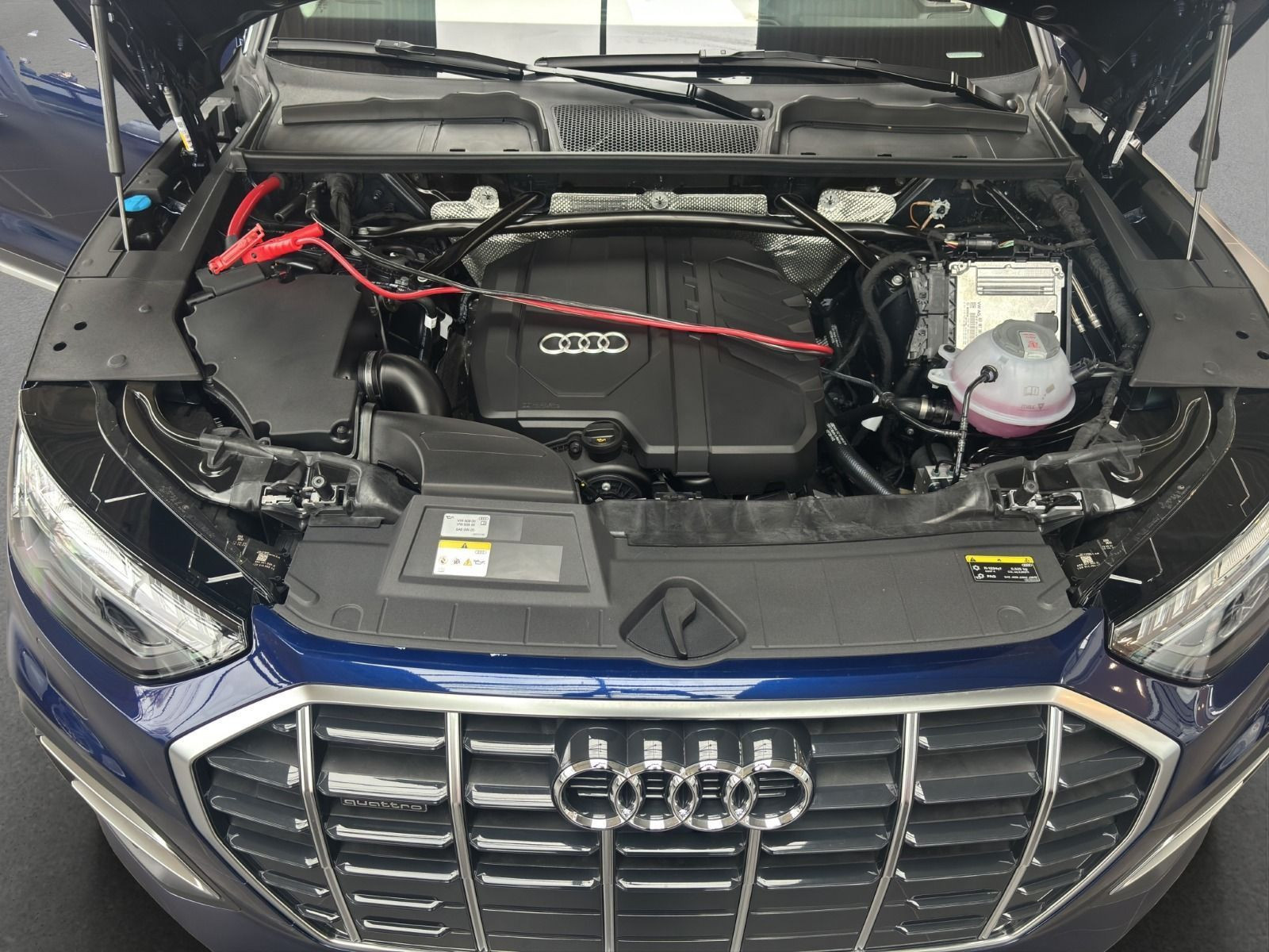 Audi - Q5_23