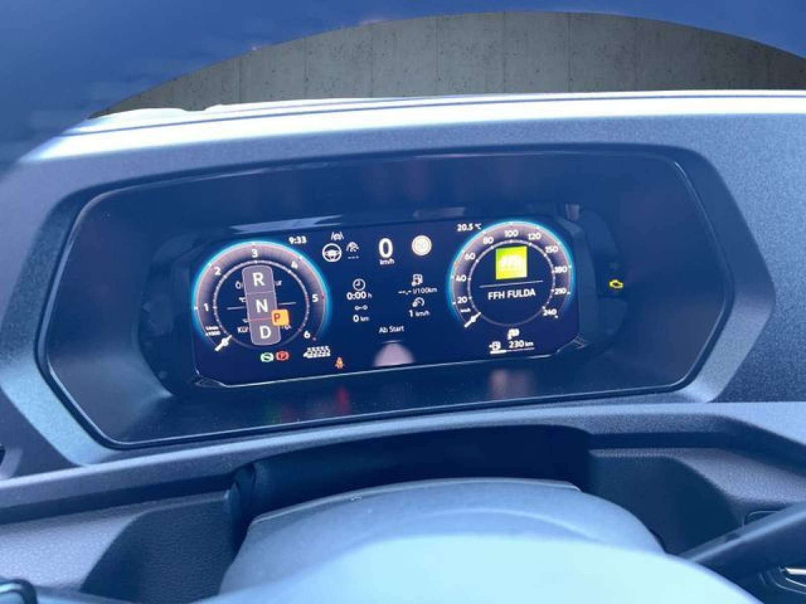 Volkswagen - Caddy_9