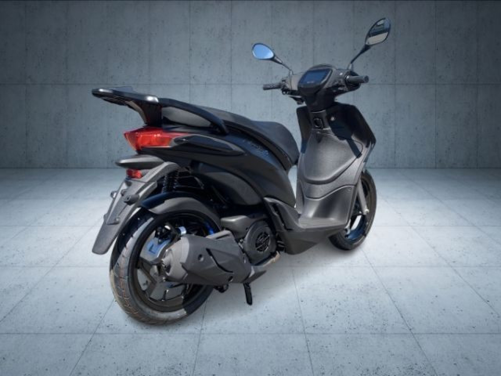 Piaggio - _5