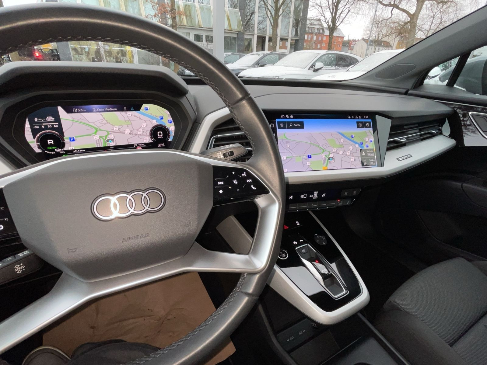 Audi - Q4_25