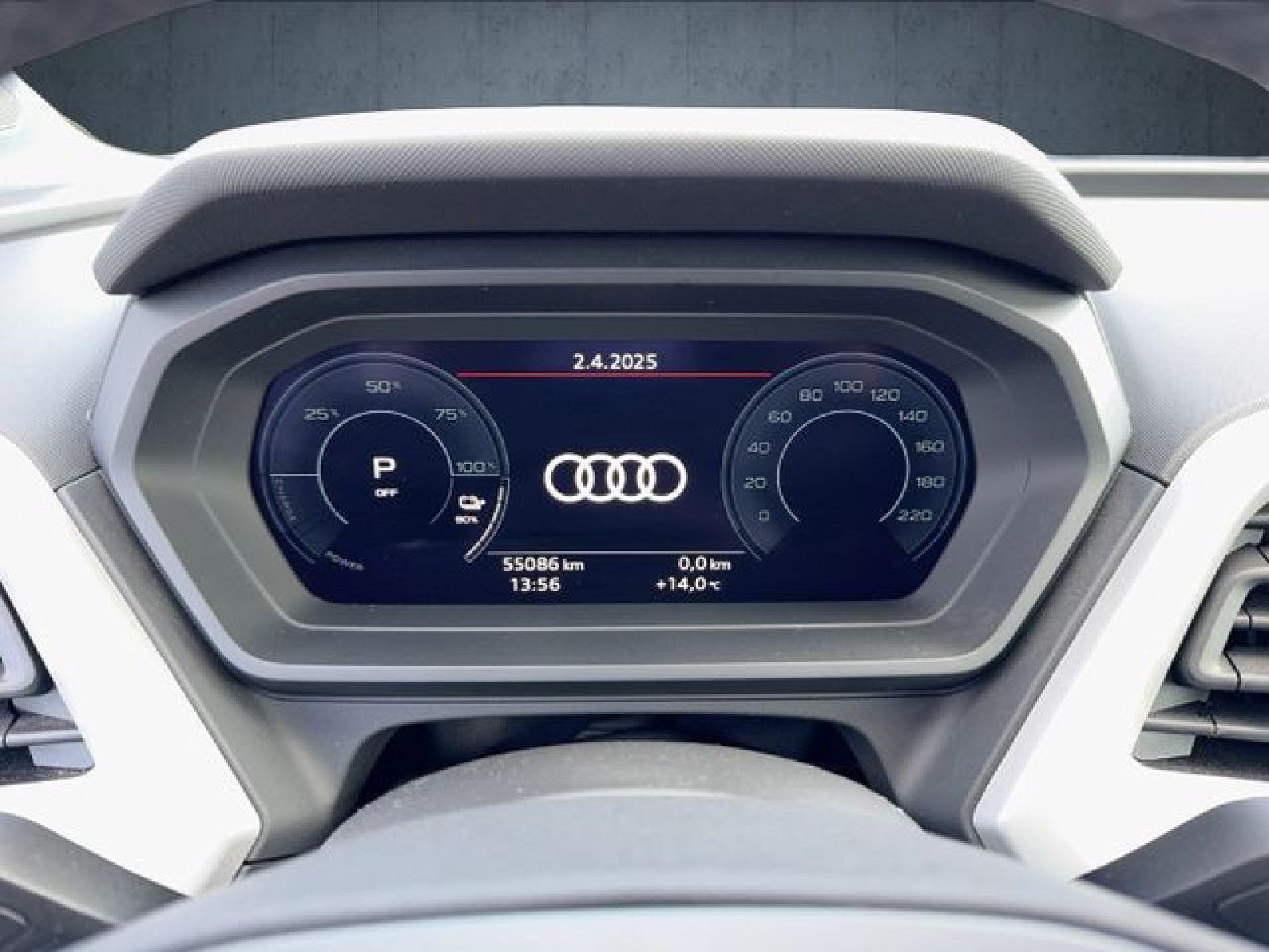 Audi - Q4_12