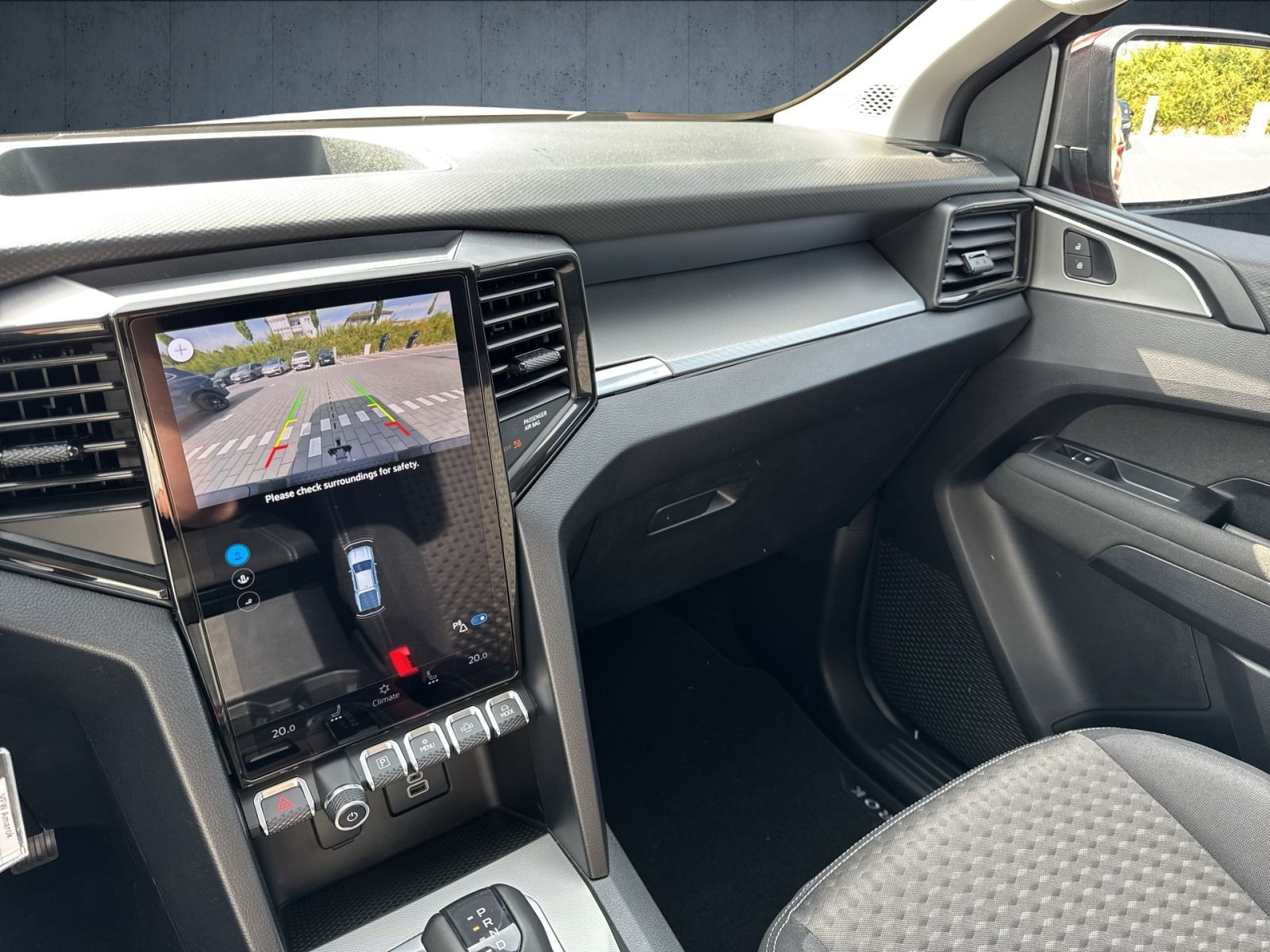 Volkswagen - Amarok_24