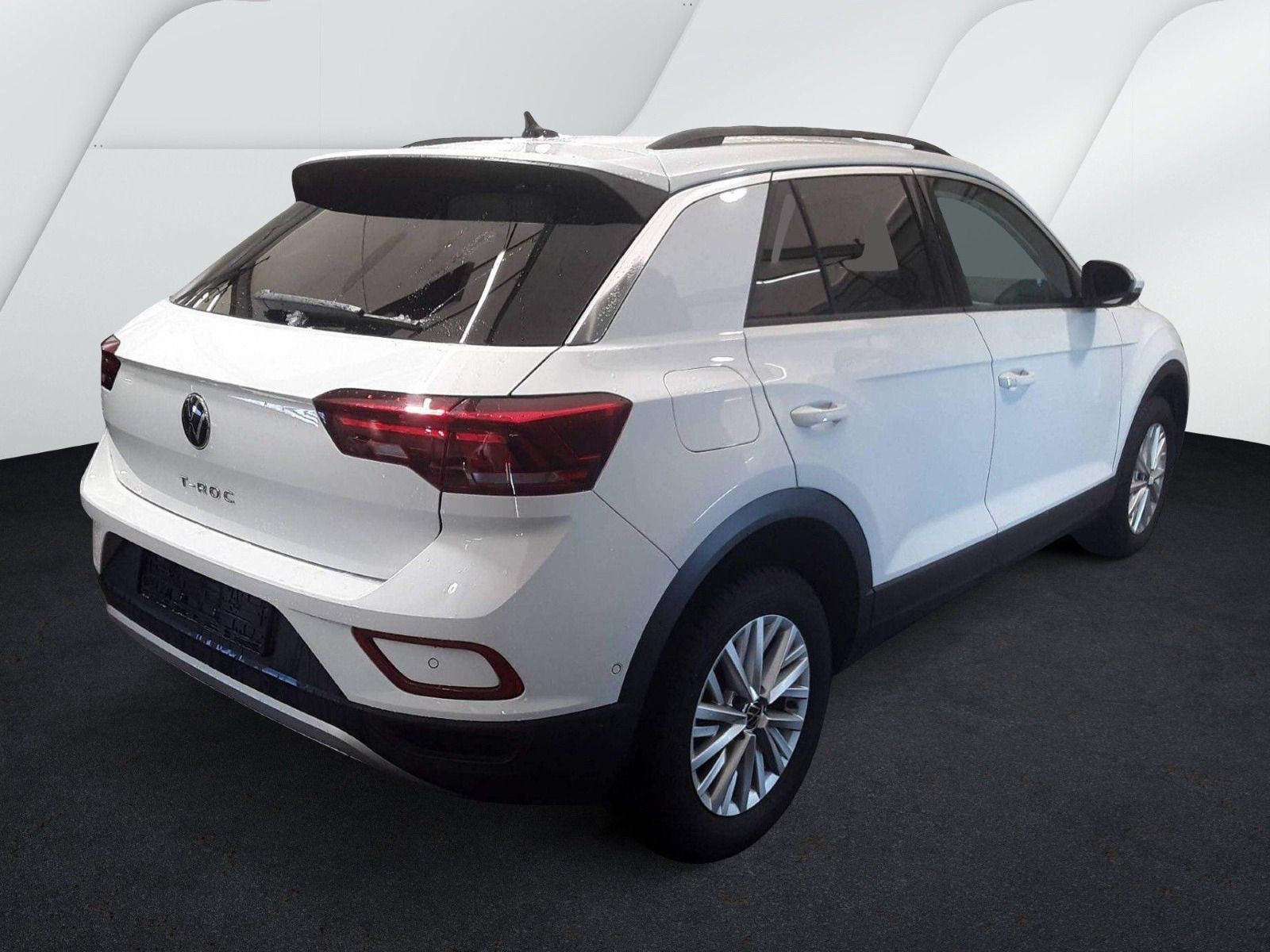Volkswagen - T-Roc_4