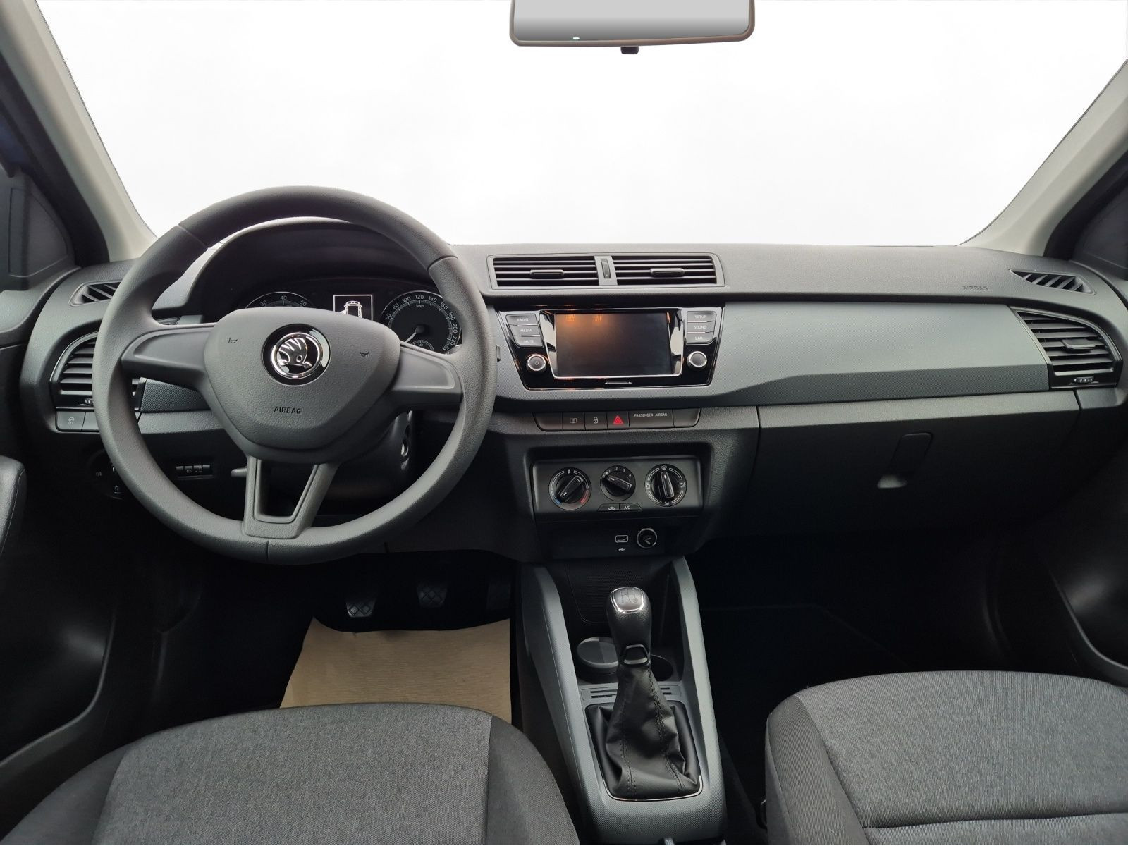 Škoda - Fabia_6