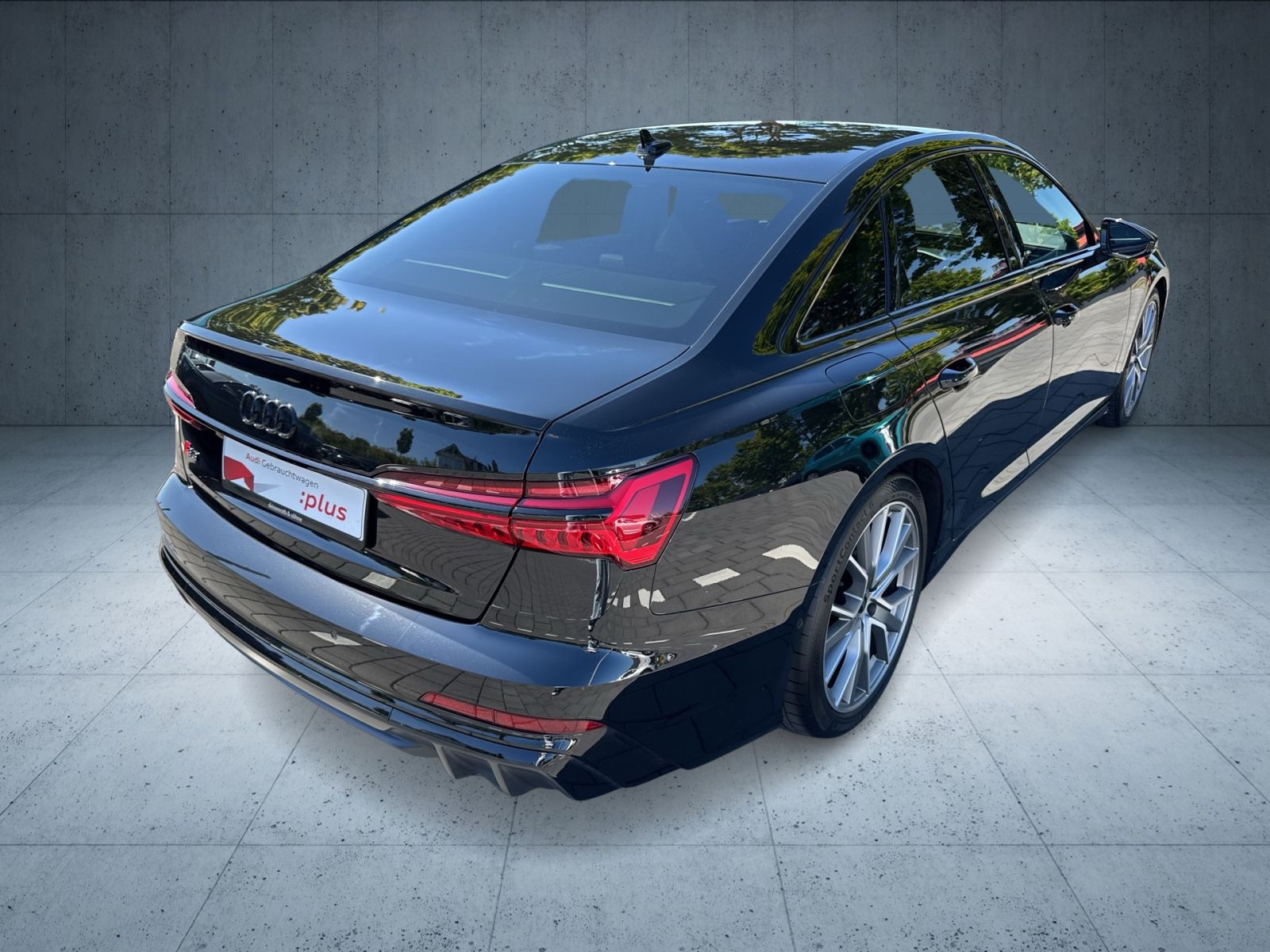 Audi - S6 Limousine_32