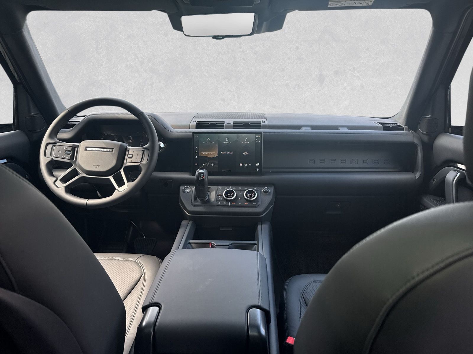 Land Rover - Defender_4