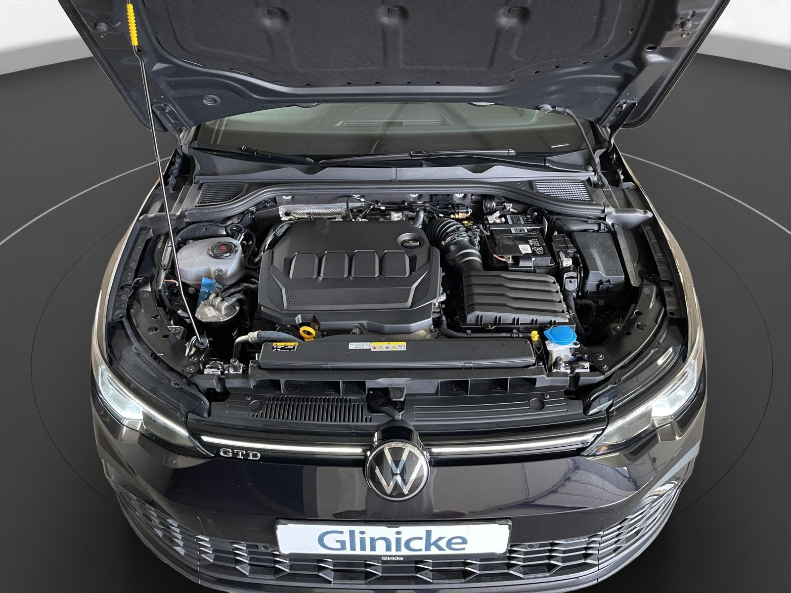 Volkswagen - Golf_23