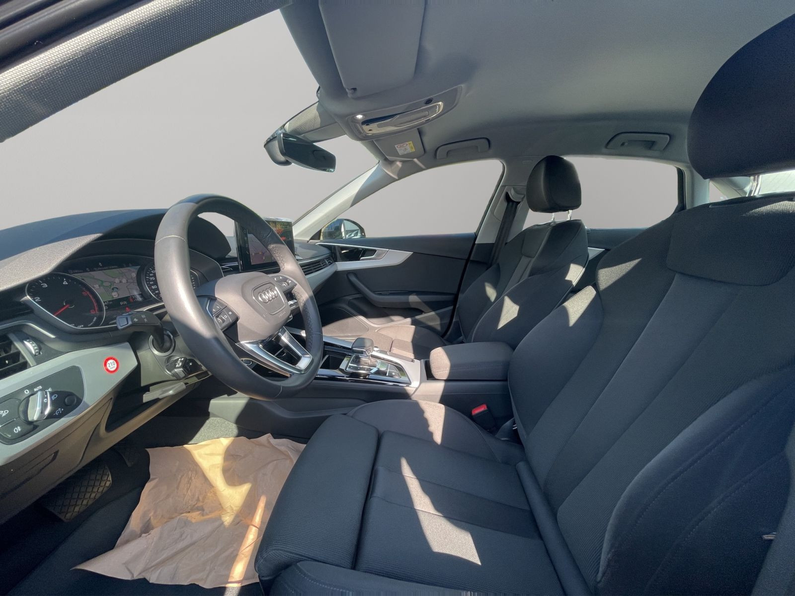 Audi - A4 Limousine_9