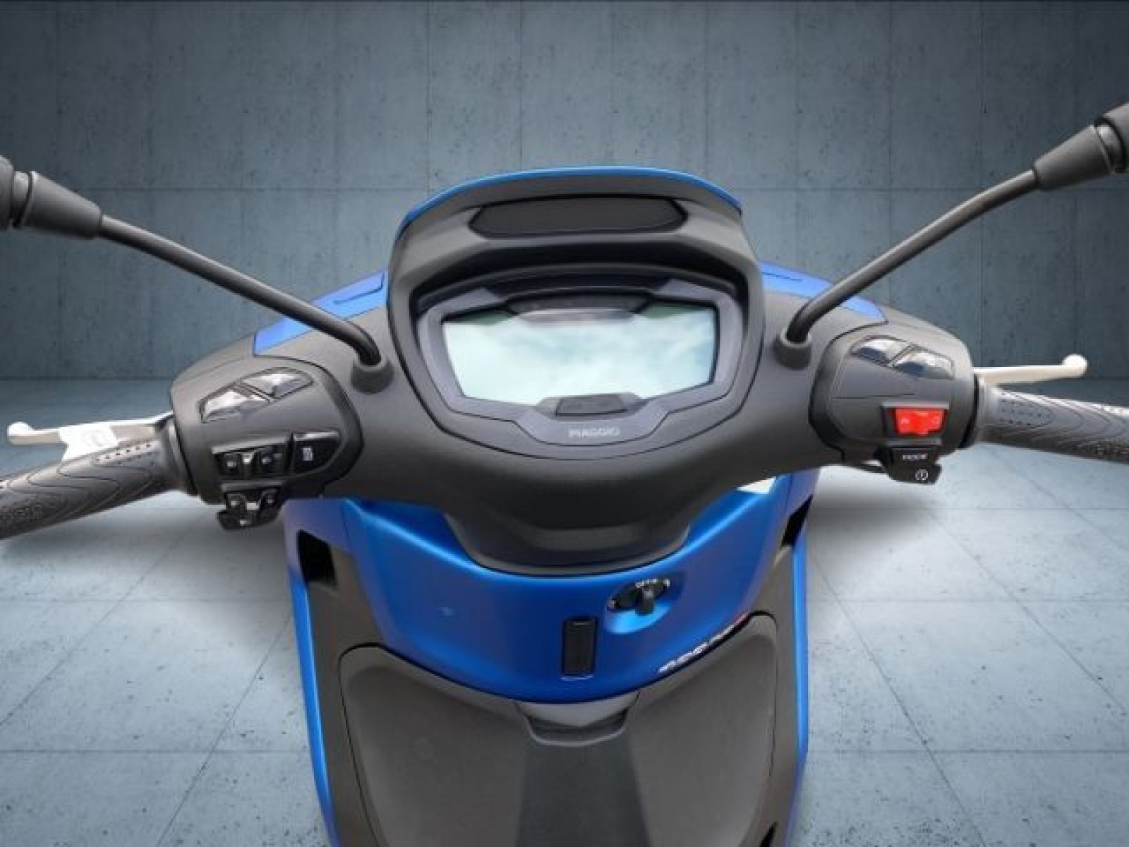 Piaggio - _12