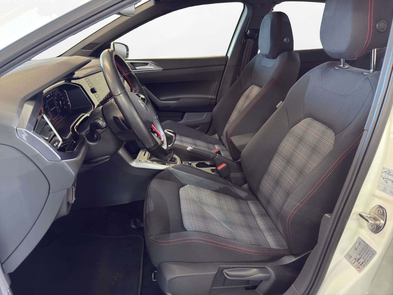 Volkswagen - Polo GTI_17 Volkswagen - Polo GTI_17