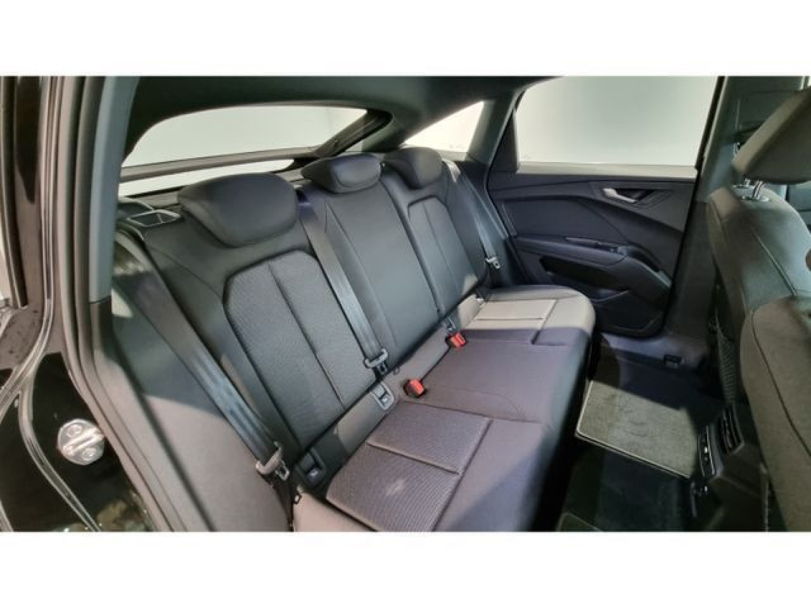Audi - Q4 Sportback e-tron_10 Audi - Q4 Sportback e-tron_10