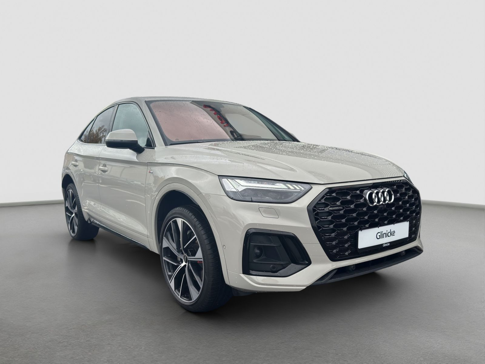 Audi - Q5_7 Audi - Q5_7