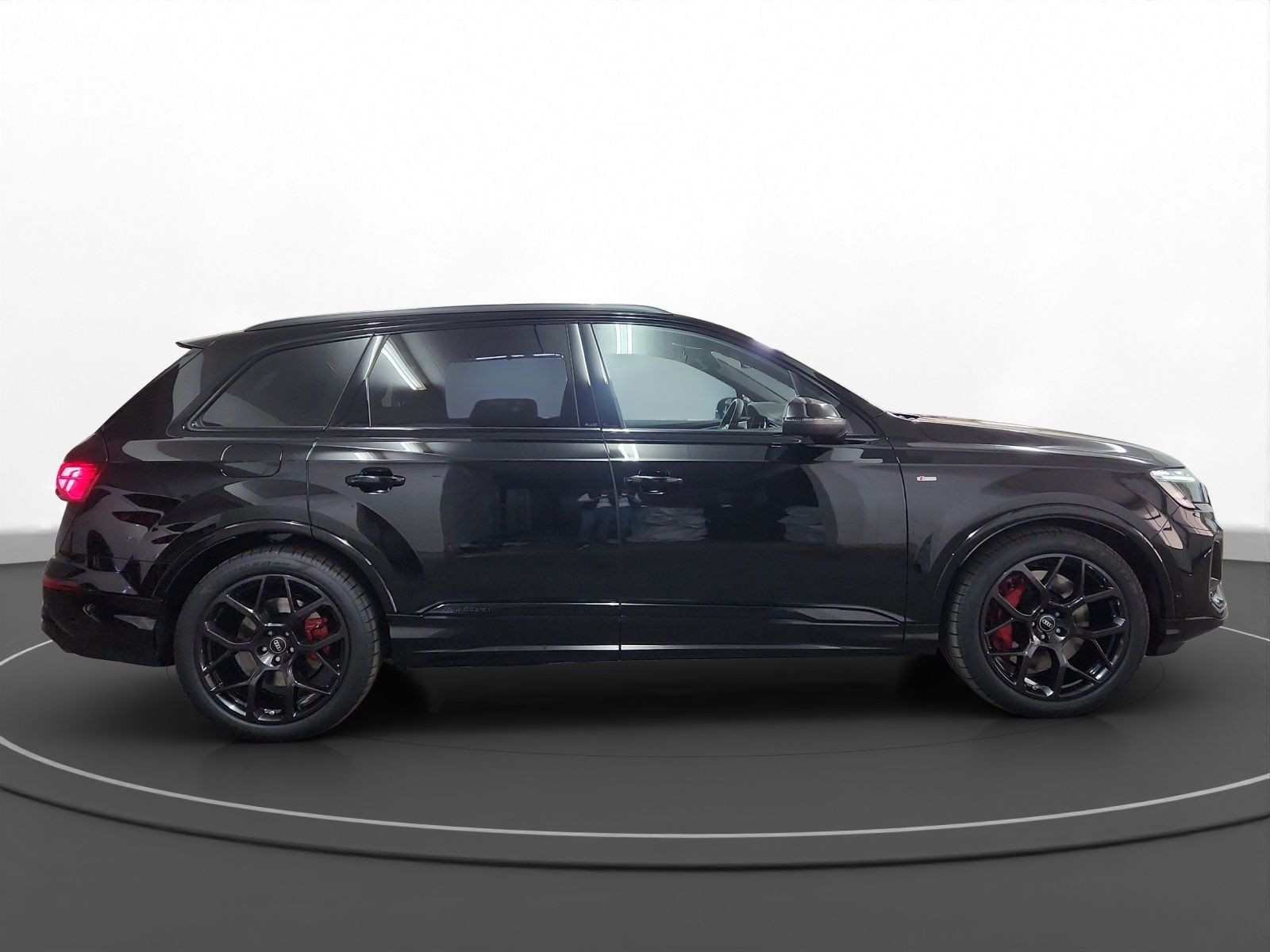 Audi - Q7_7