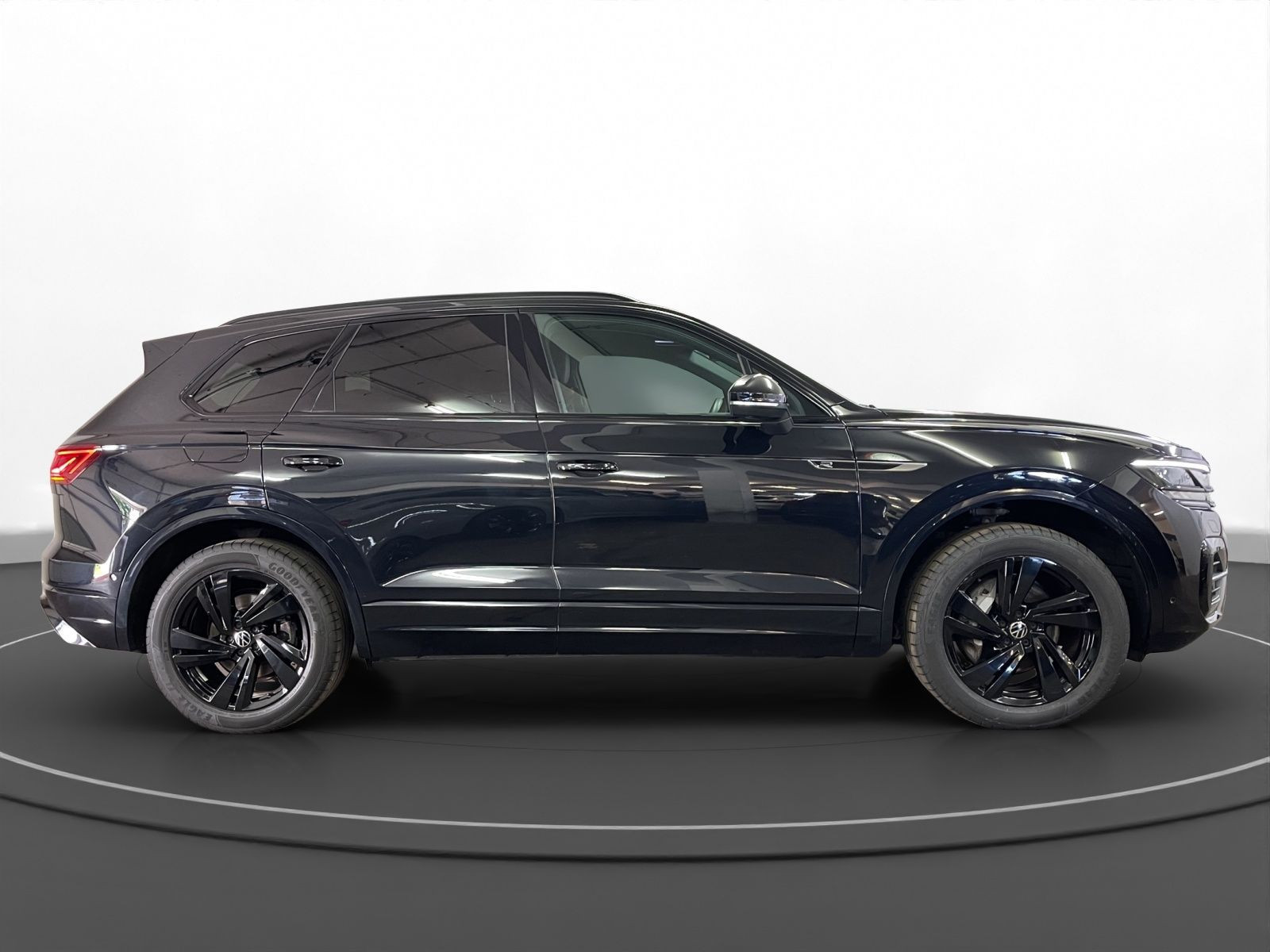 Volkswagen - Touareg_7