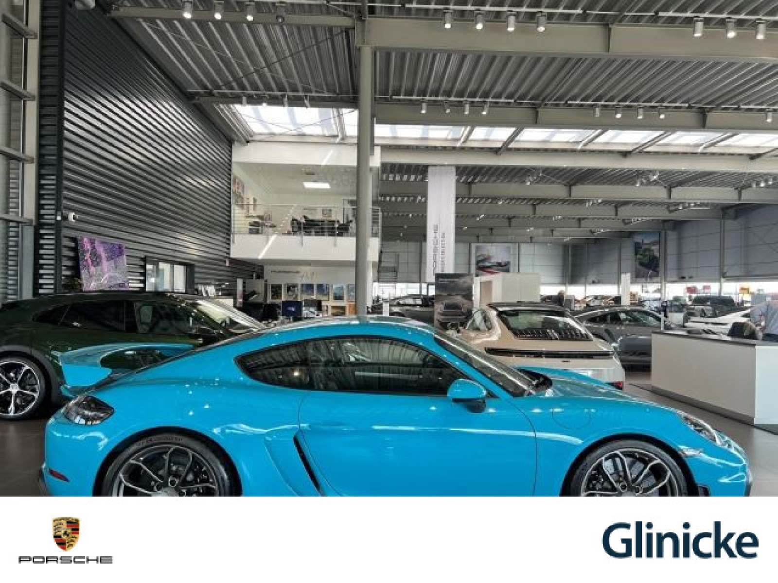 Porsche - Cayman_10