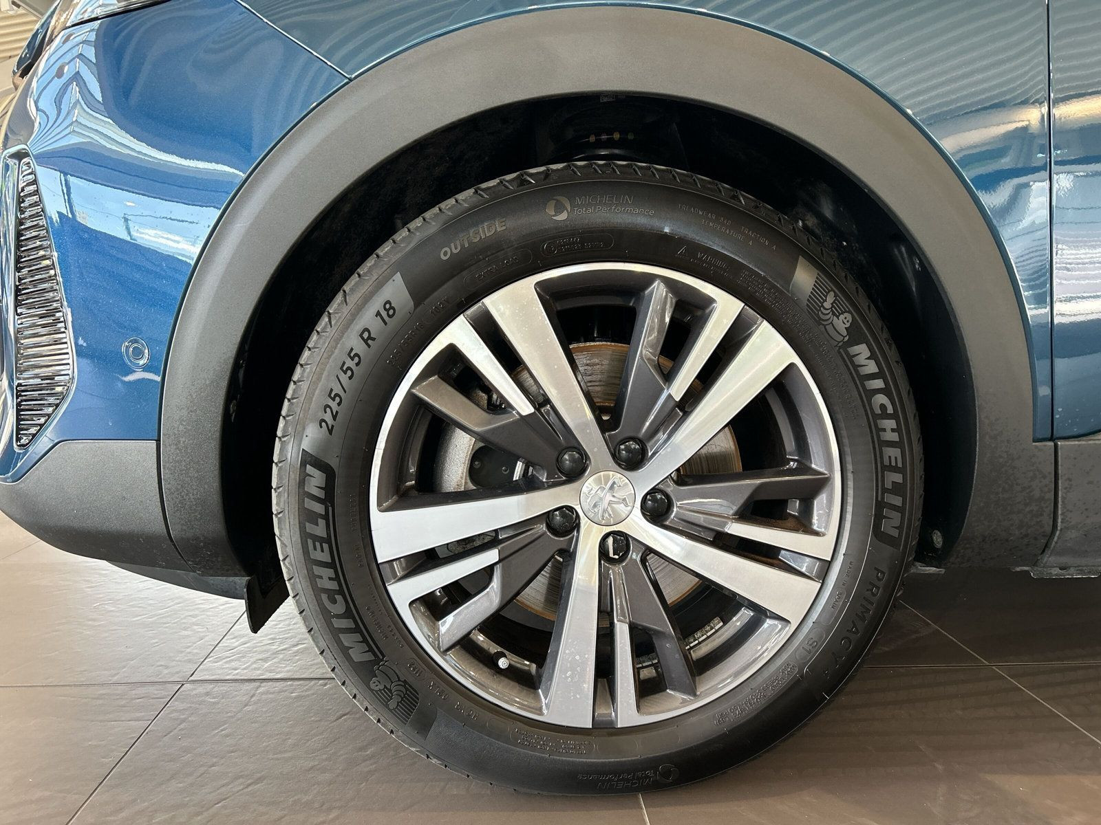 Peugeot - 3008_12