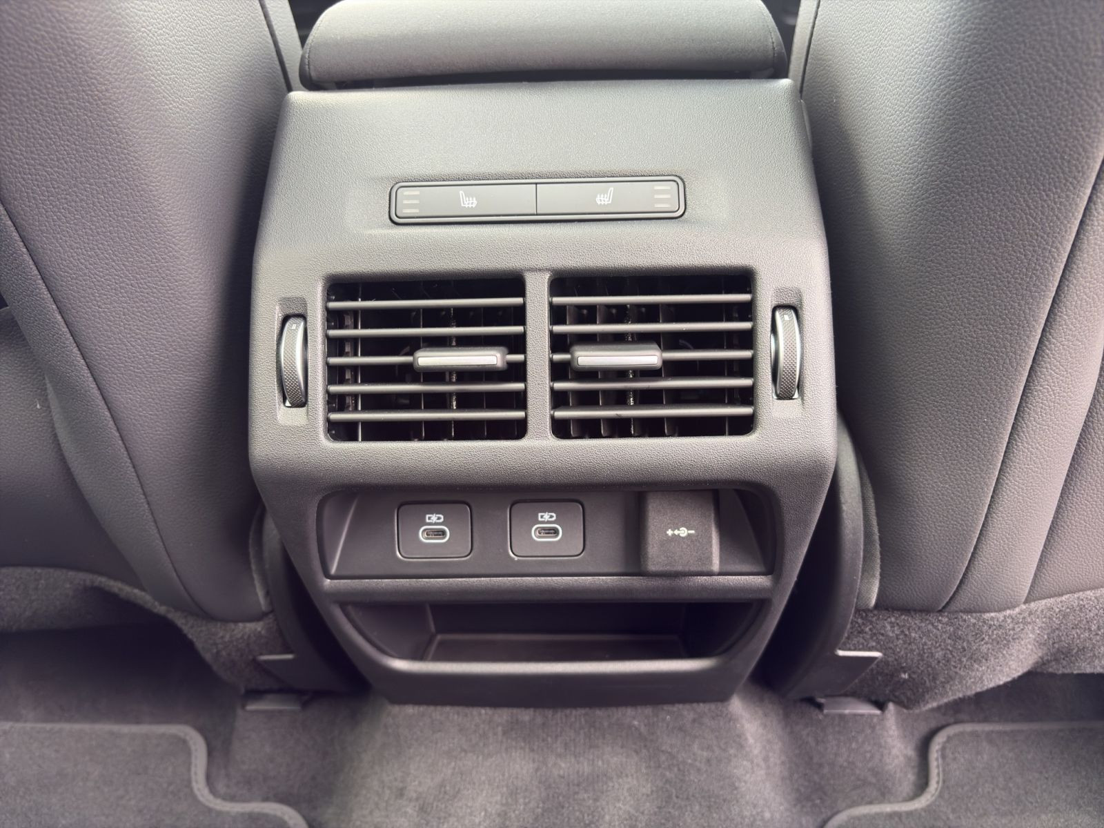 Land Rover - Discovery Sport_13